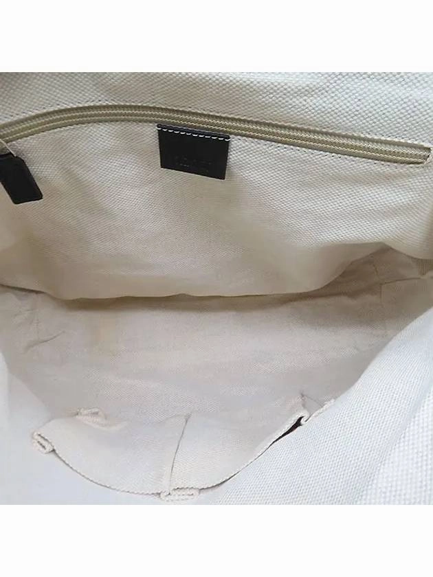281421 Crossbody Bag