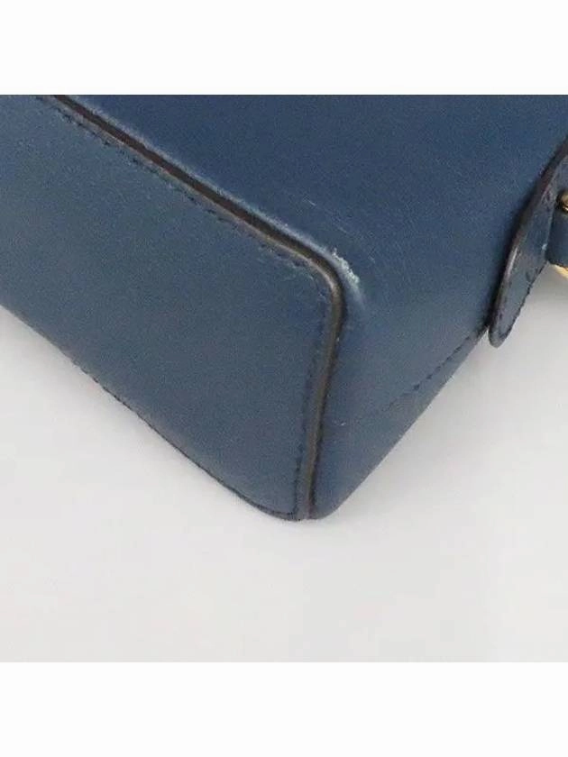 499621 Crossbody Bag