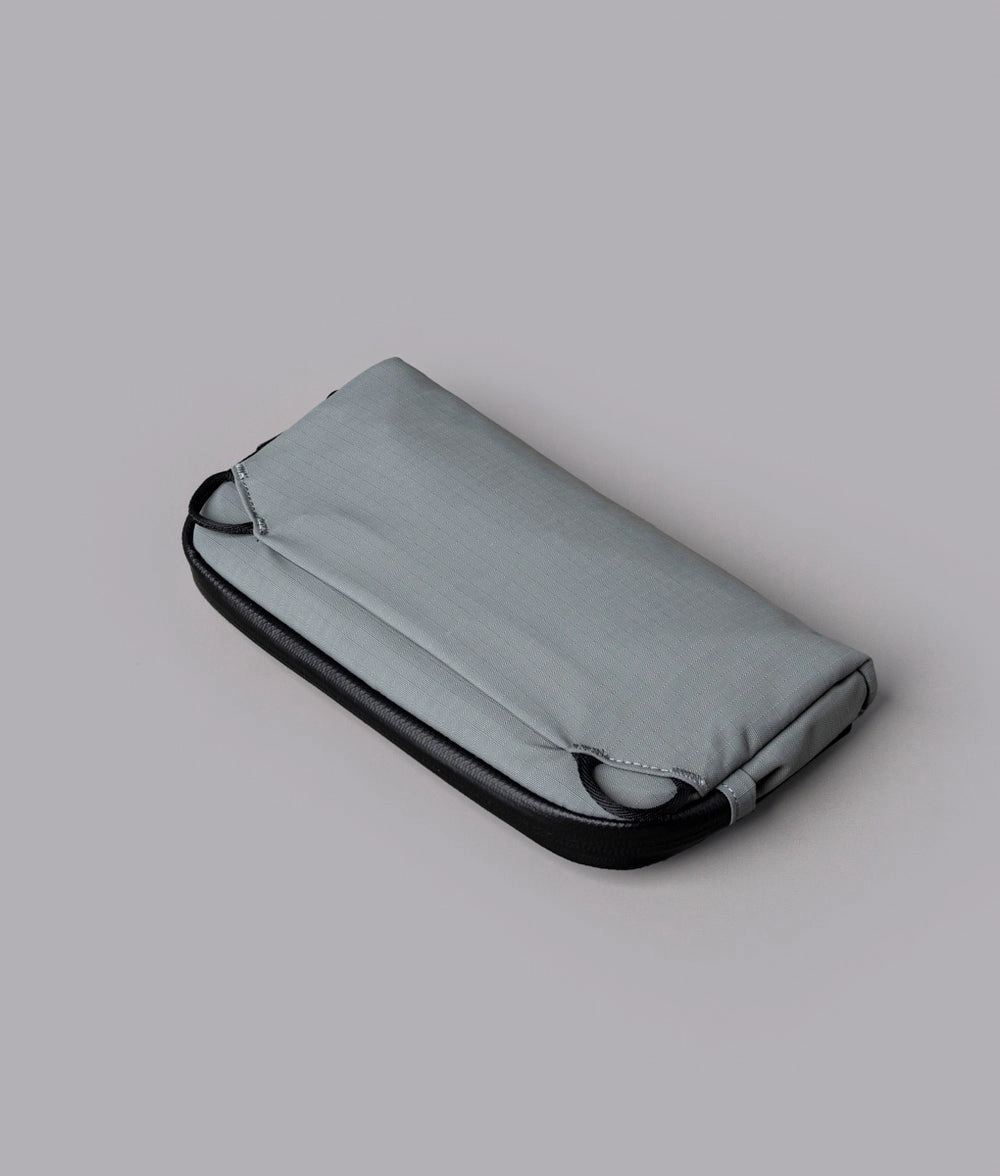 Alpaka Flight Pouch 1L