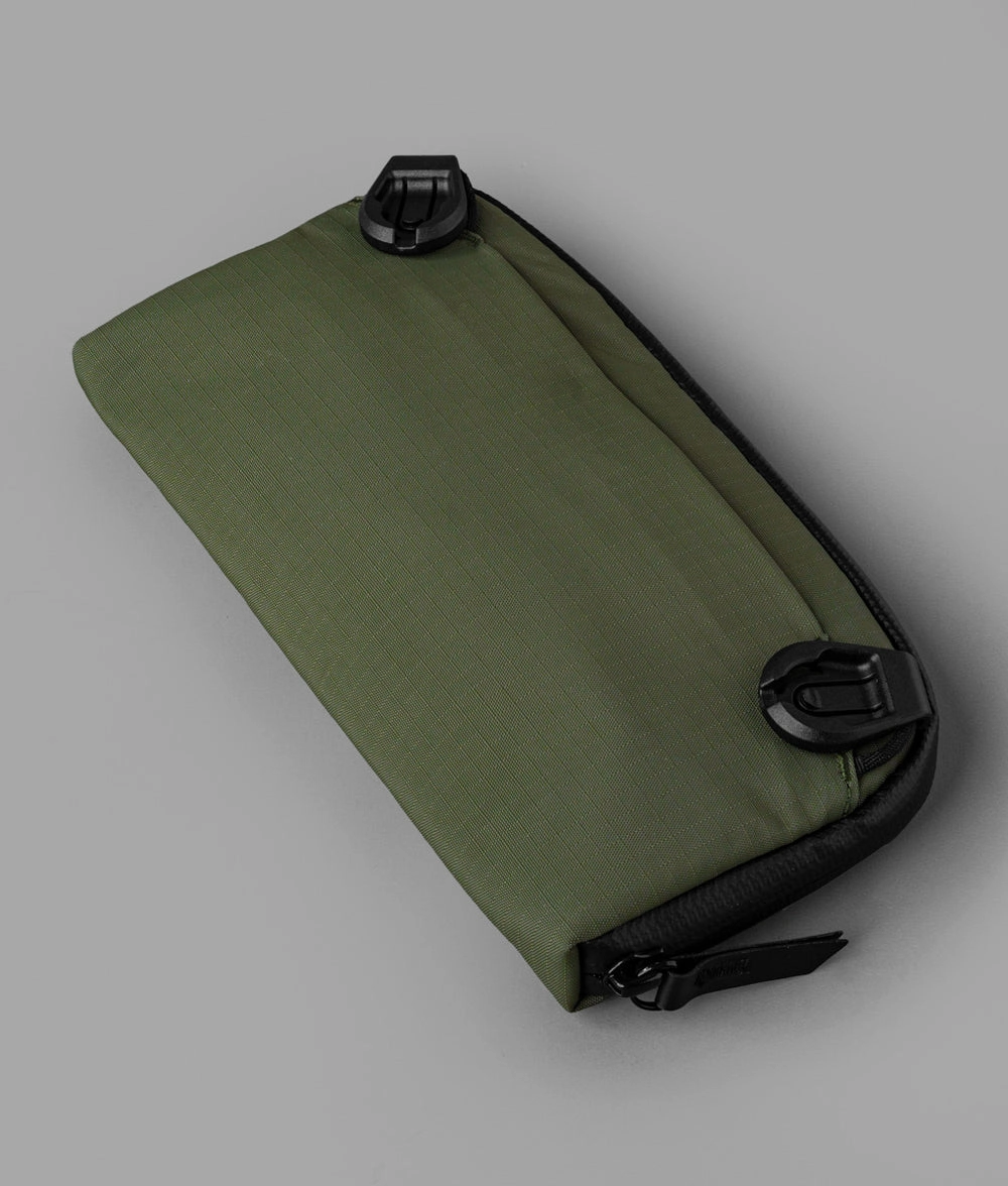 Alpaka Flight Pouch 1L