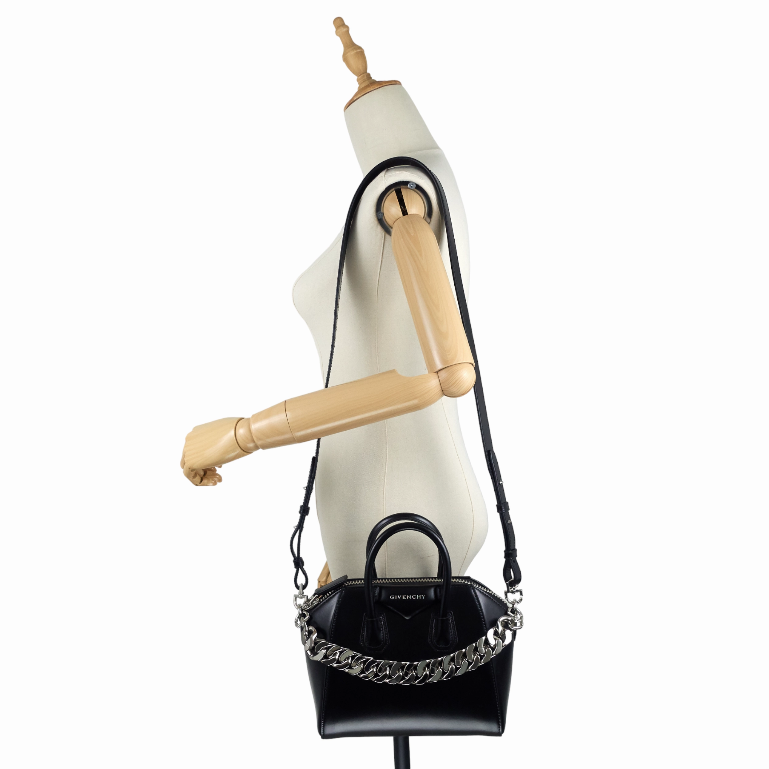 Antigona G Chain Mini Calfskin Leather Bag