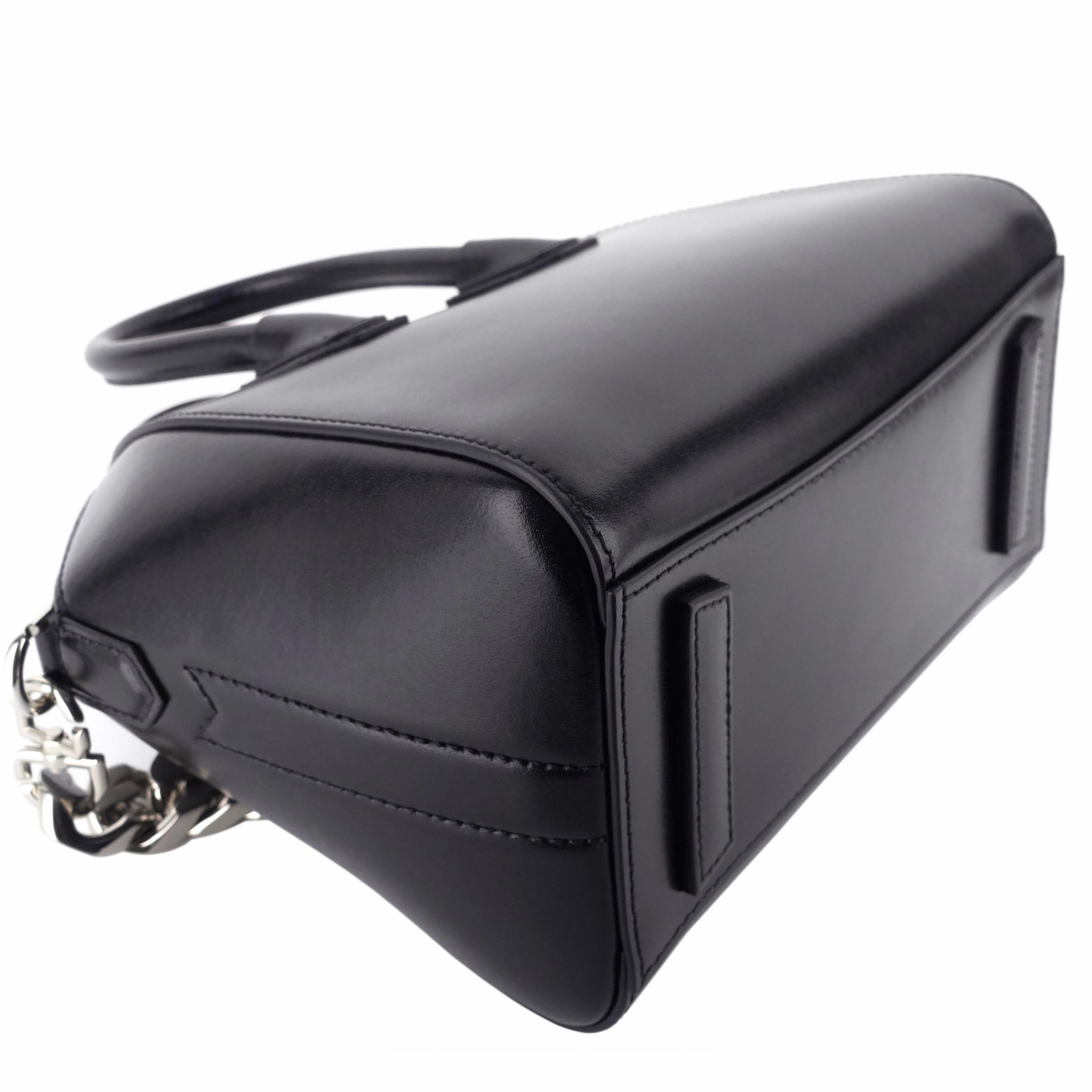 Antigona G Chain Mini Calfskin Leather Bag