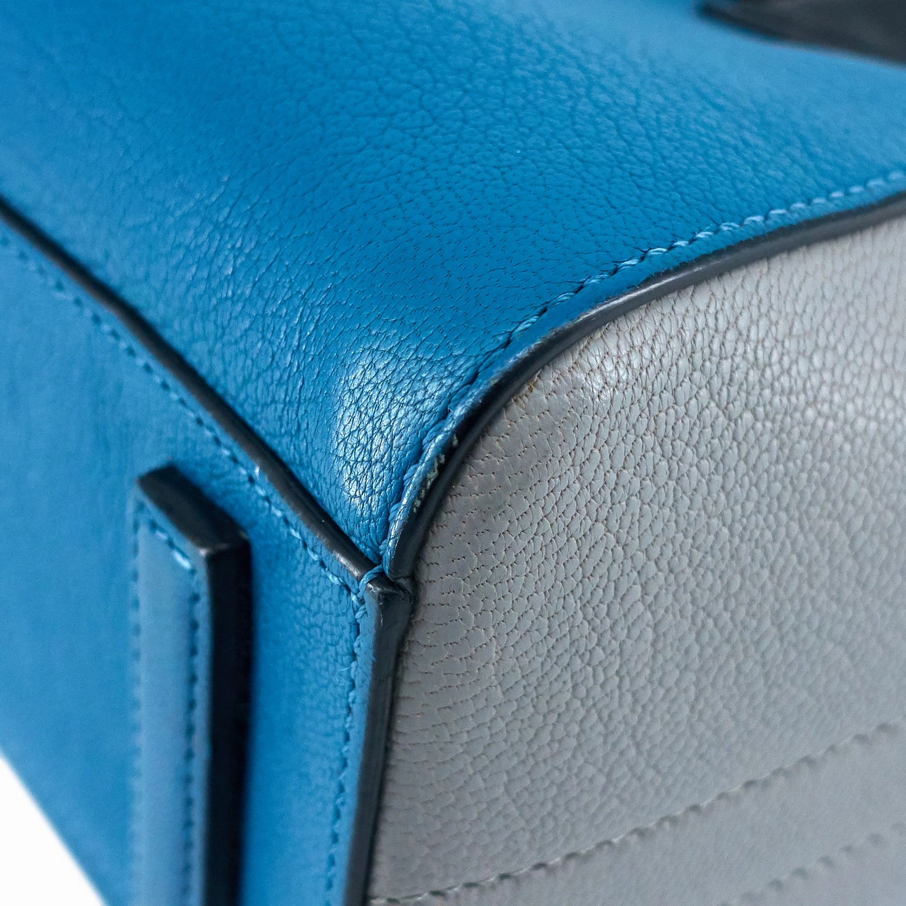 Antigona Medium Tricolour Calfskin Leather Bag