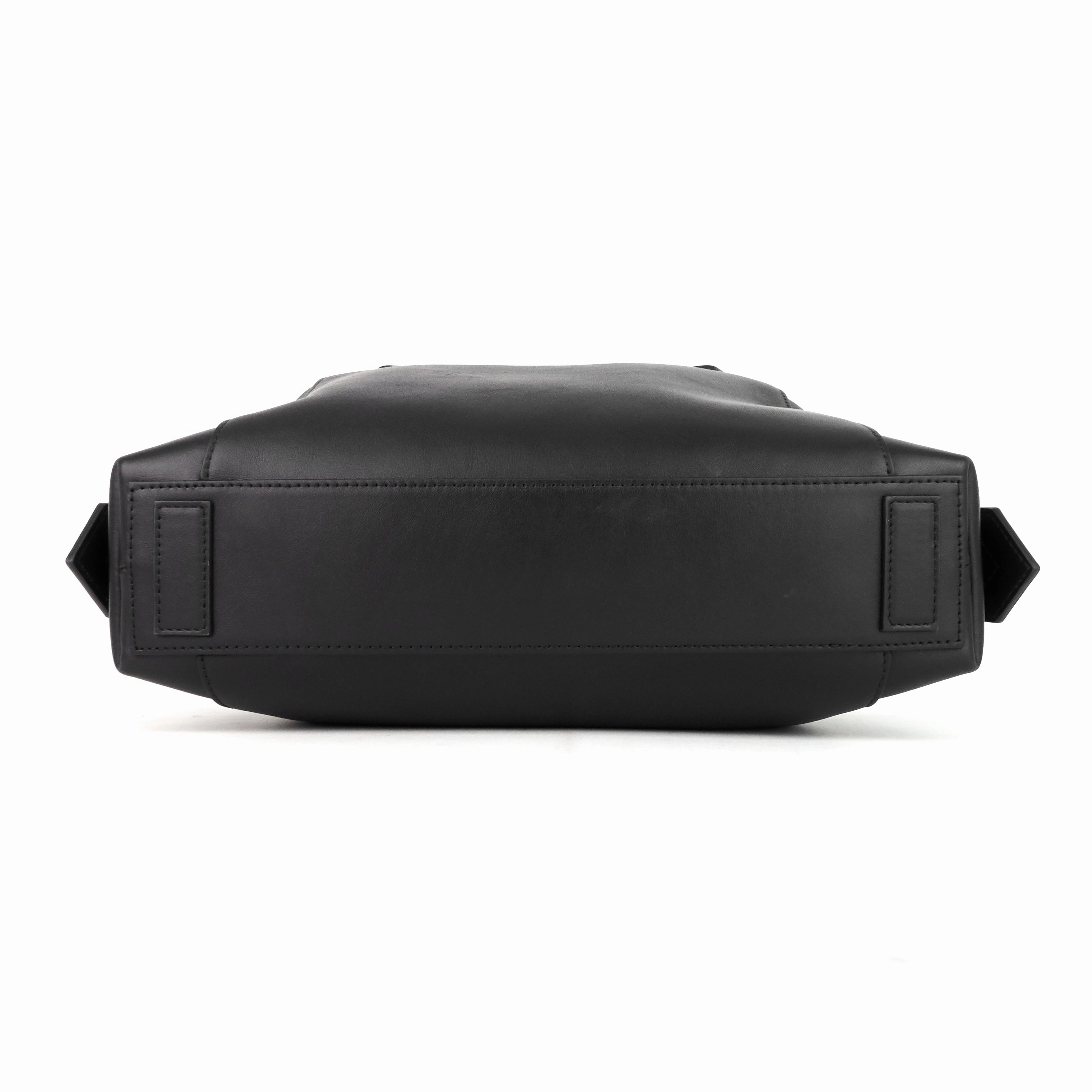 Antigona Small Soft Calf Leather Bag