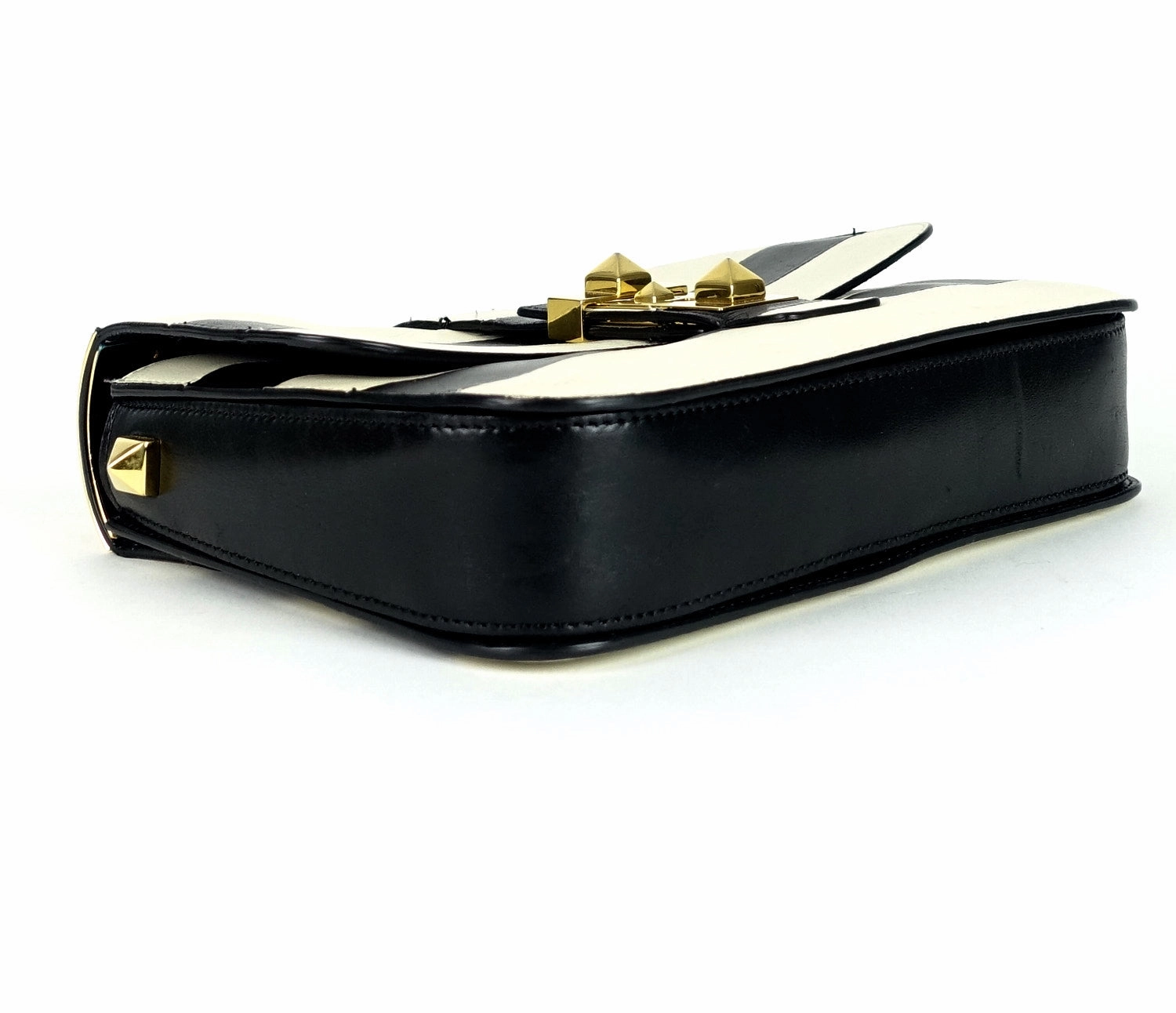 B-Rockstud Medium Calf Leather Shoulder Bag