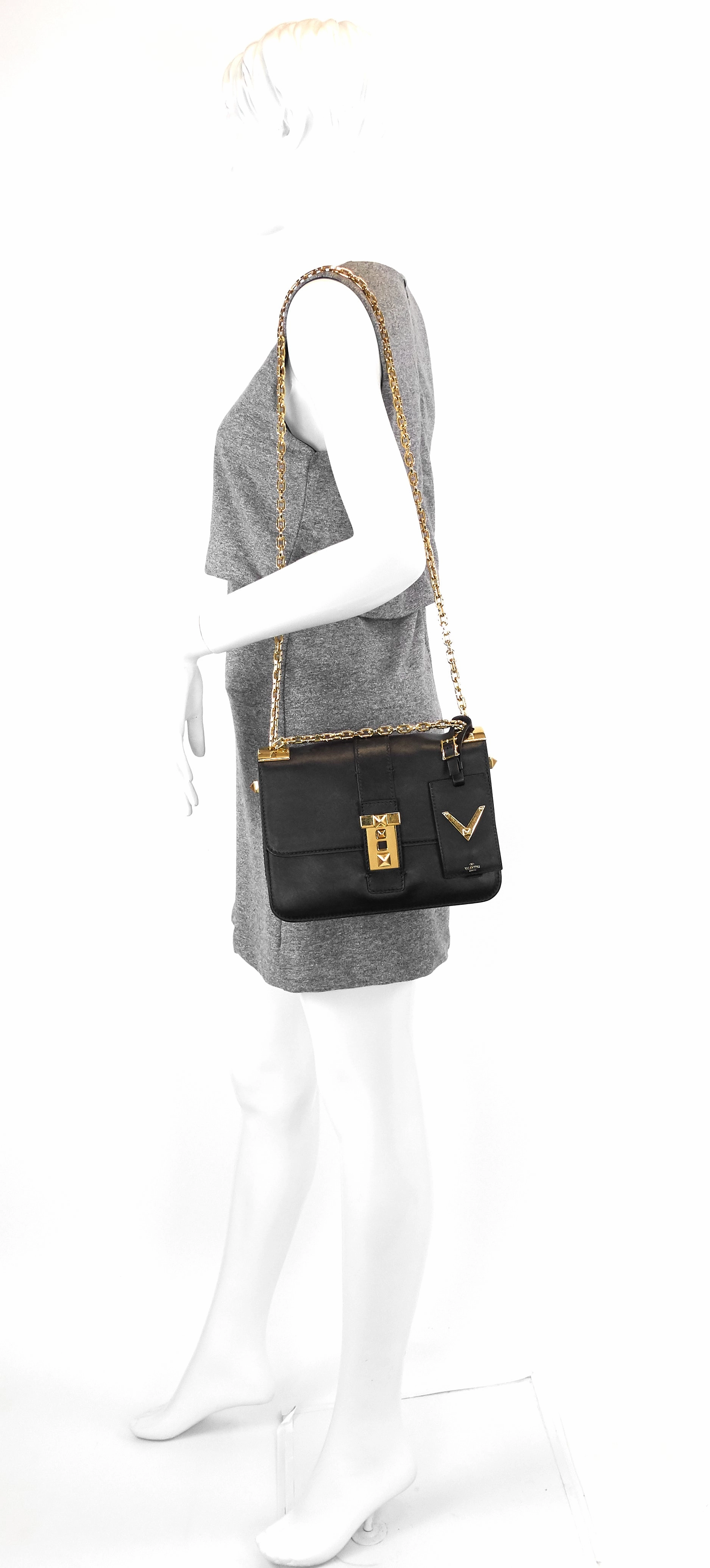 B-Rockstud Medium Calfskin Shoulder Bag