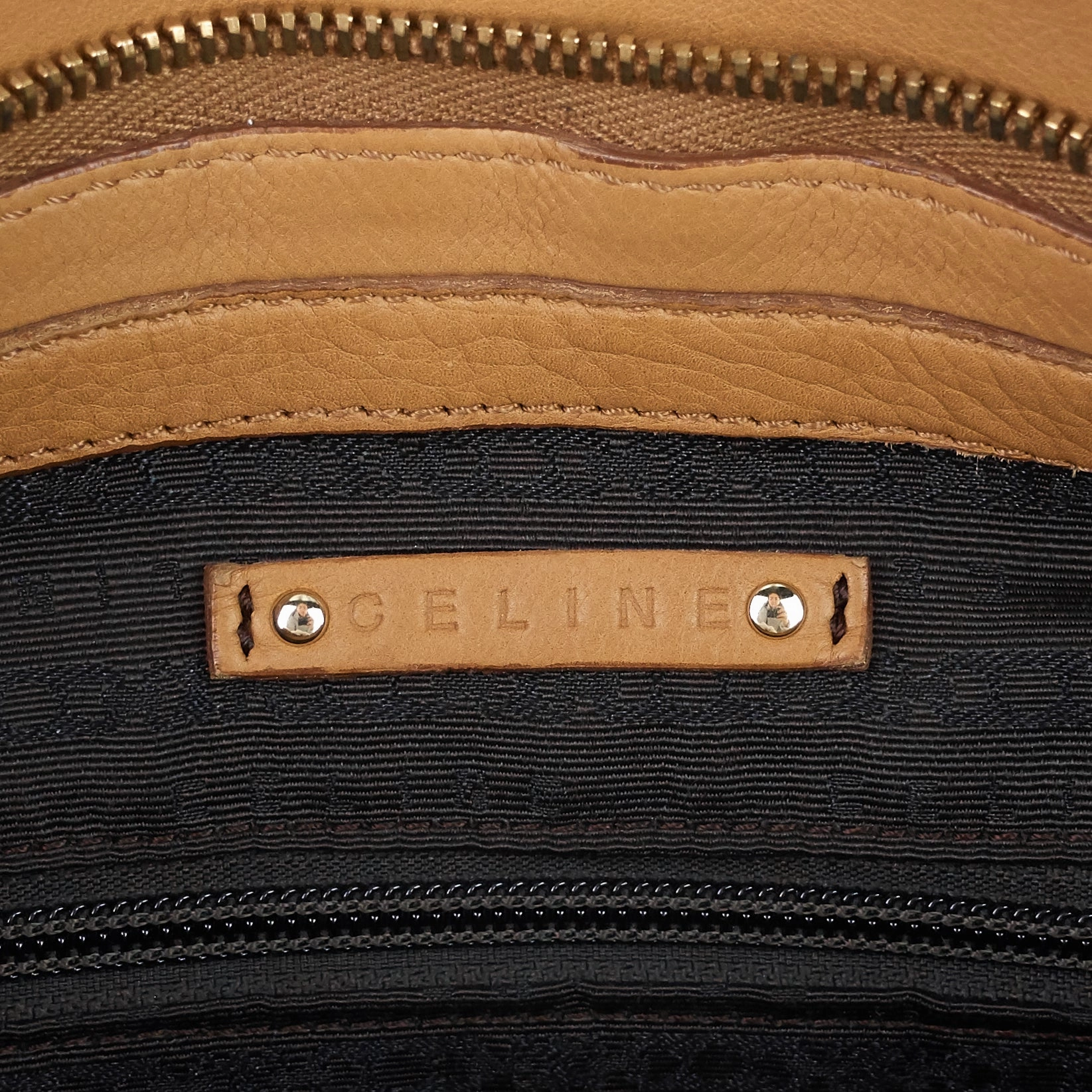 Ball Lock Leather  Bag