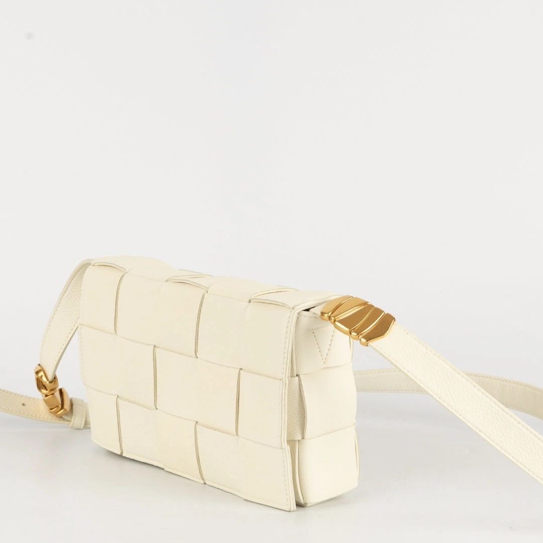 Bottega Veneta White Intrecciato Leather Cassette Crossbody Bag