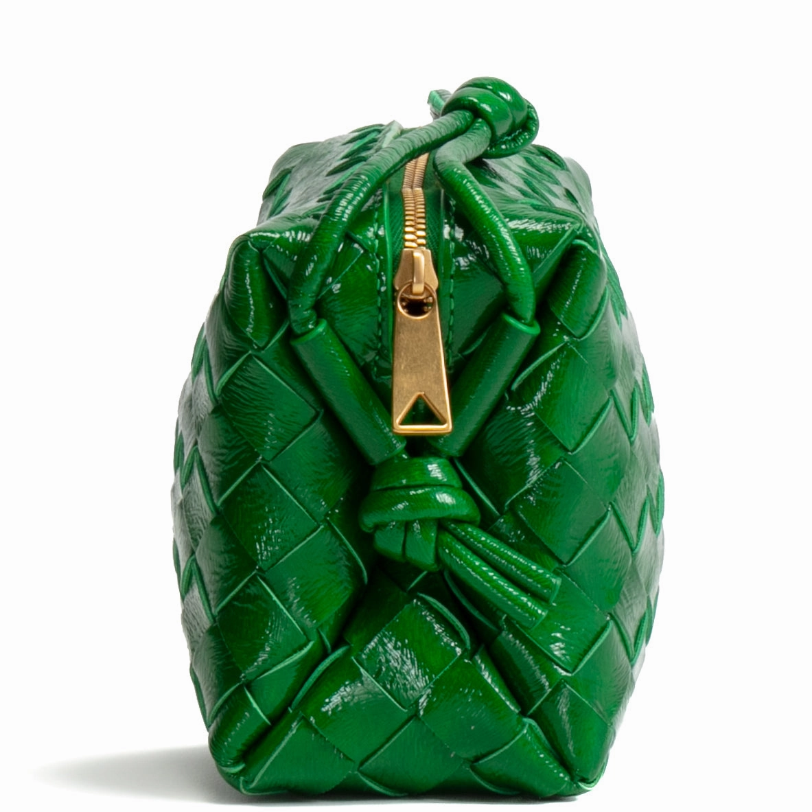 BOTTEGA VENETTA Patent Intrecciato Mini Loop Camera Bag - Green