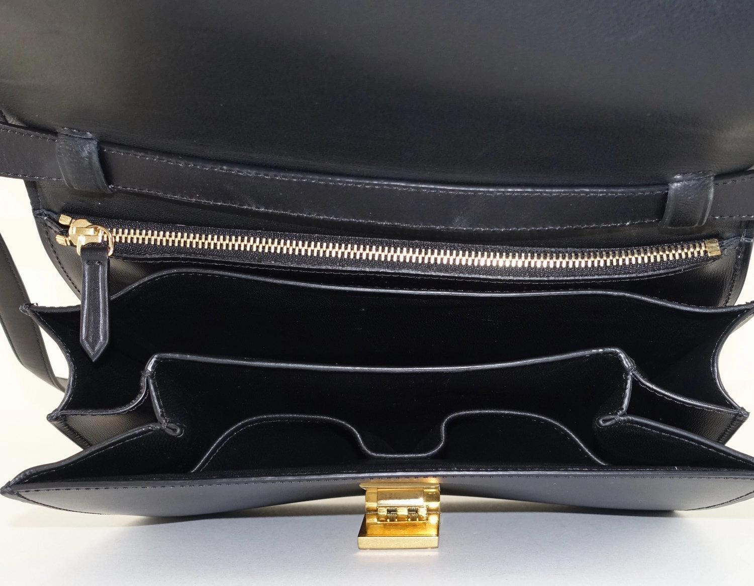Box Smooth Calf Leather Medium Bag