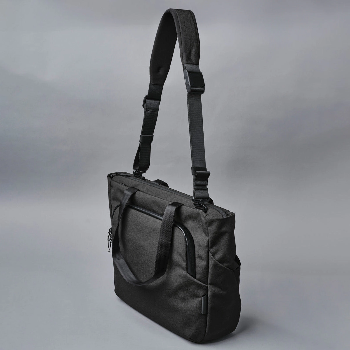 Bravo Tote