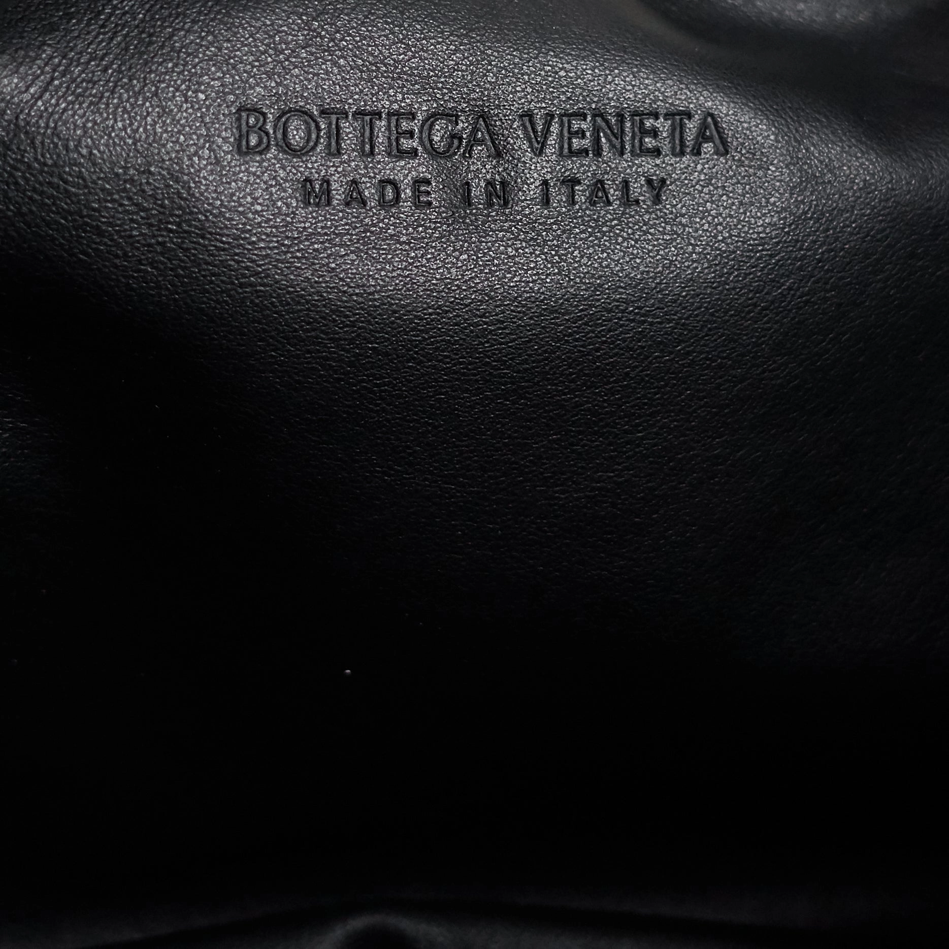 Bulb Medium Leather Bag