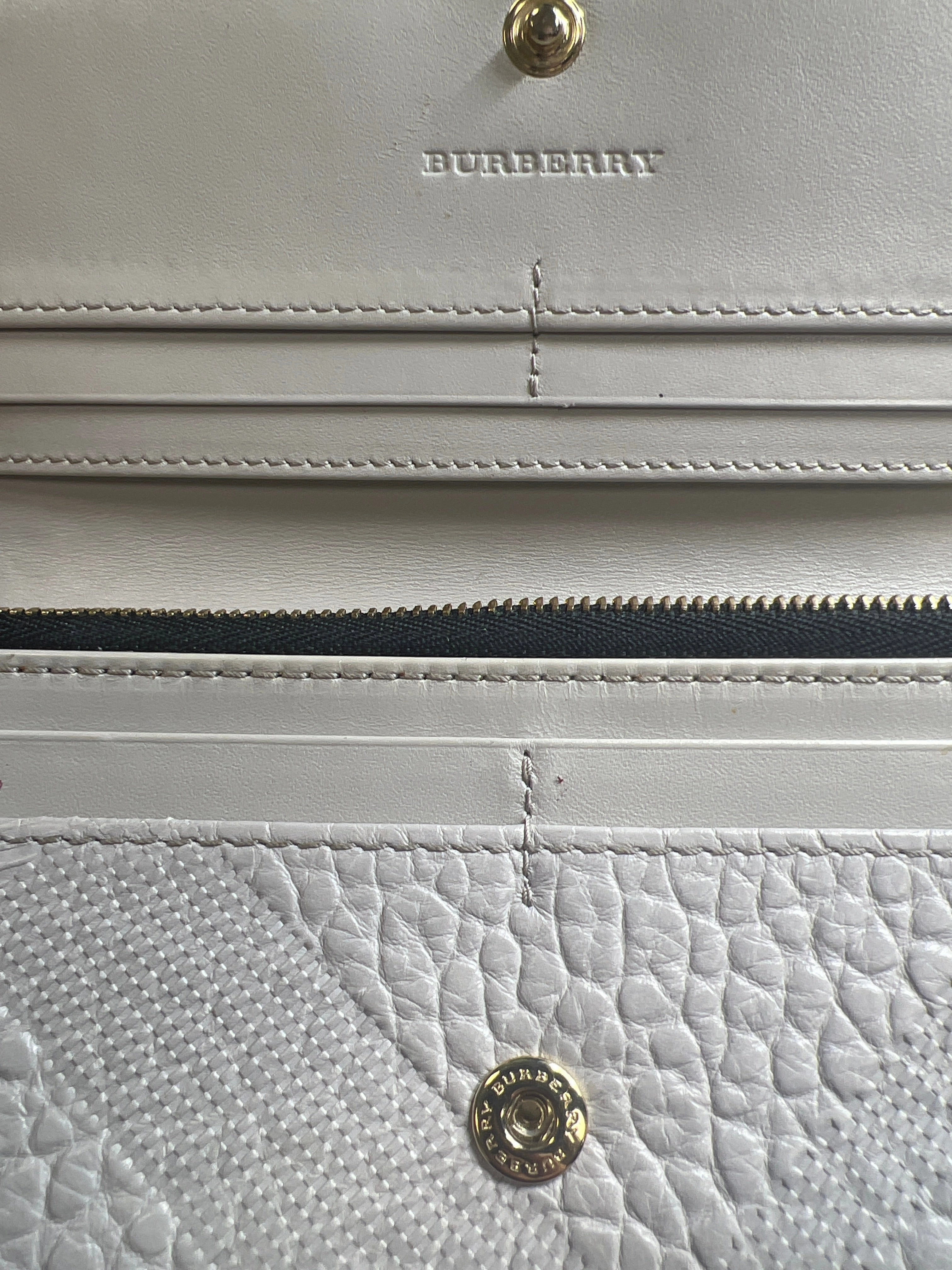Burberry Dewberry Designer Leather Wallet