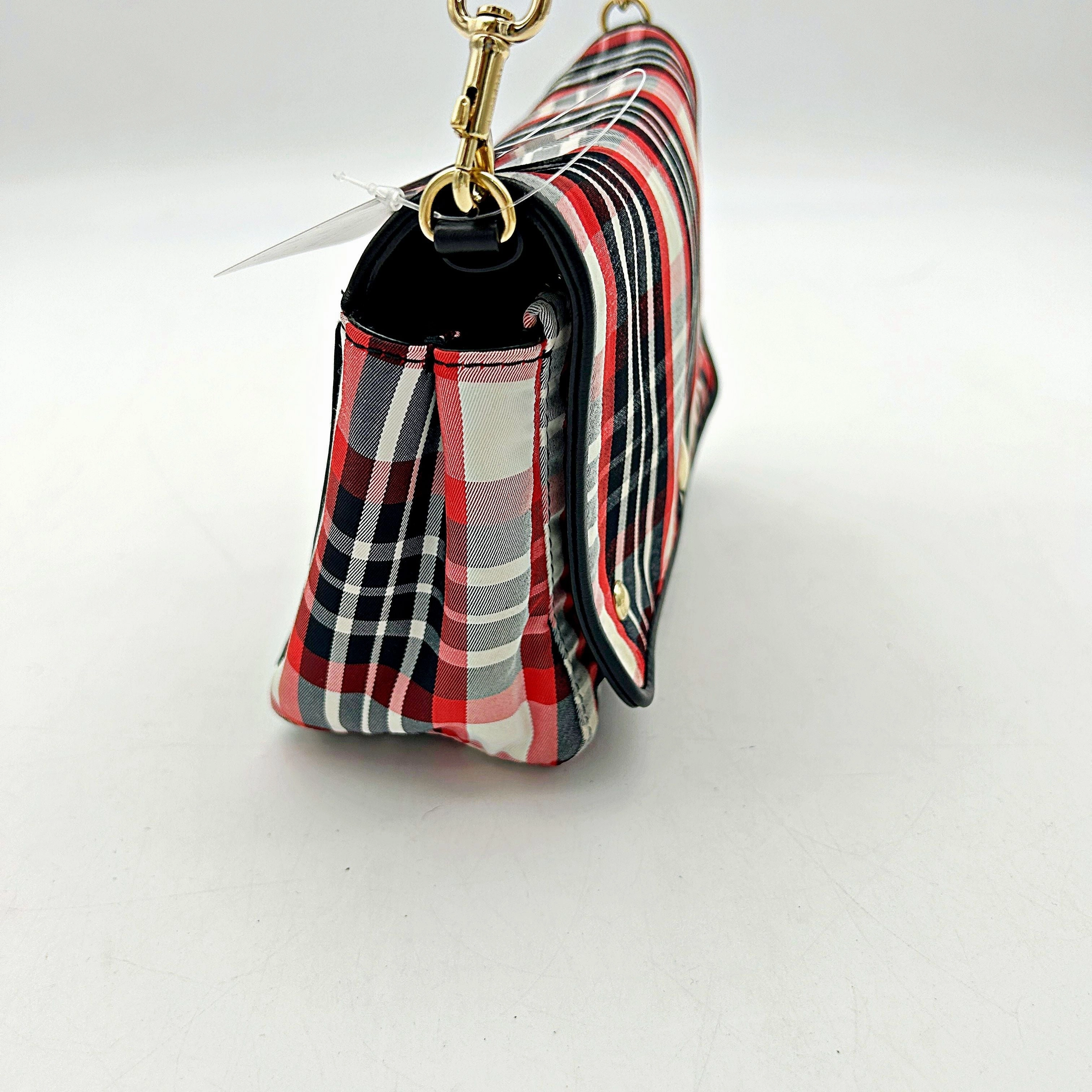 BURBERRY Nylon Hackberry Crossbody Bag Red Black White bb8835cc