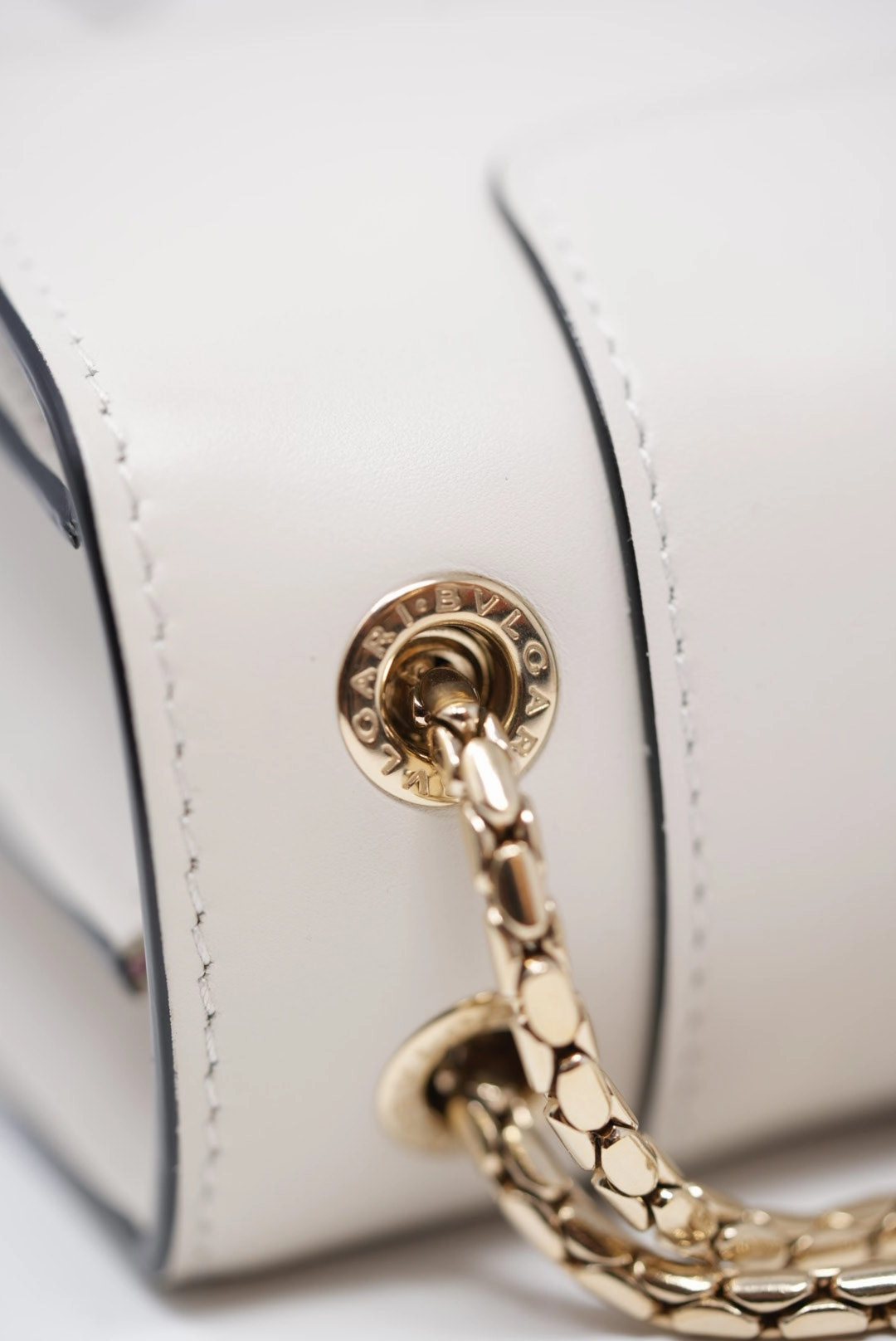 Bvlgari SERPENTI SHOULDER BAG Medium
