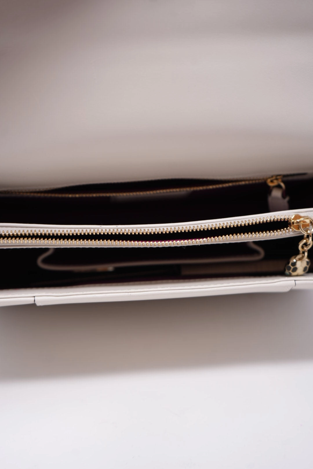 Bvlgari SERPENTI SHOULDER BAG Medium