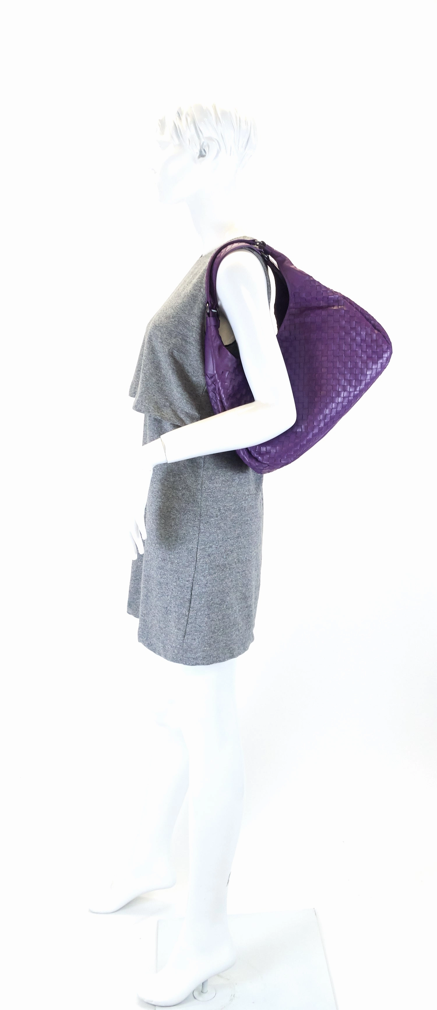 Campana Intrecciato Nappa Leather Medium Hobo Bag