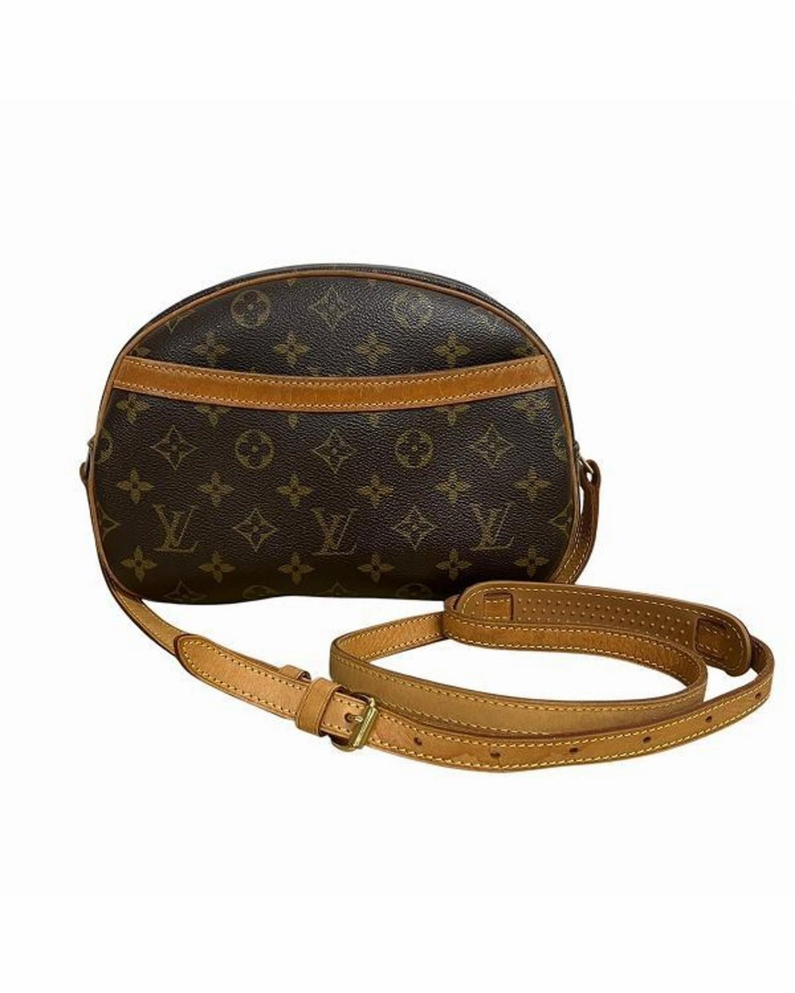 Canvas Crossbody Bag with Metal Fittings