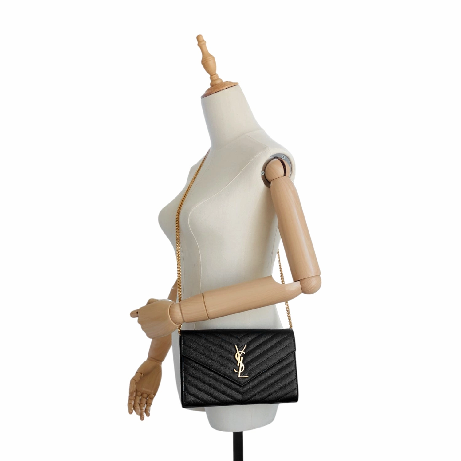 Cassandre Grain De Poudre Envelope Chain Wallet
