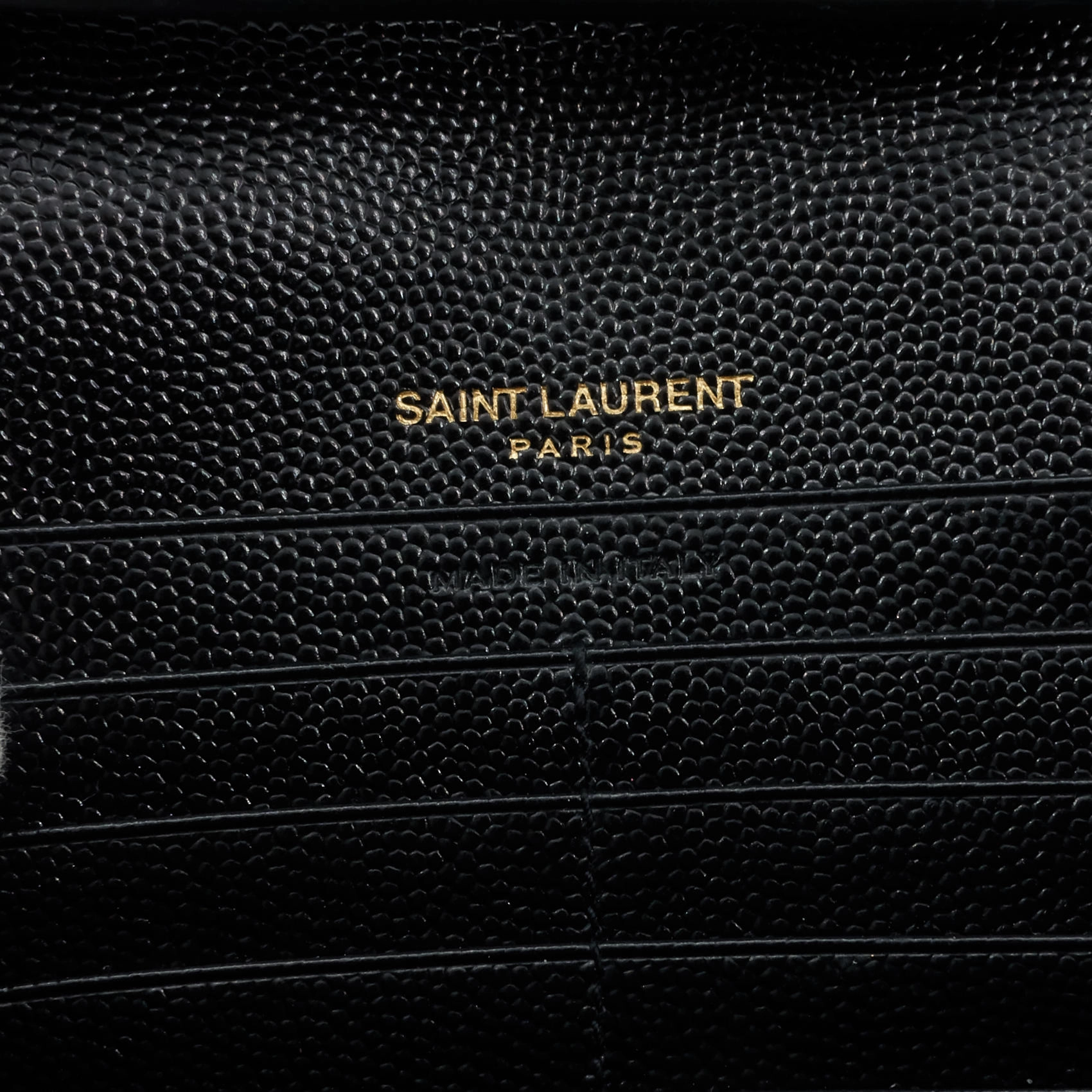 Cassandre Grain De Poudre Envelope Chain Wallet