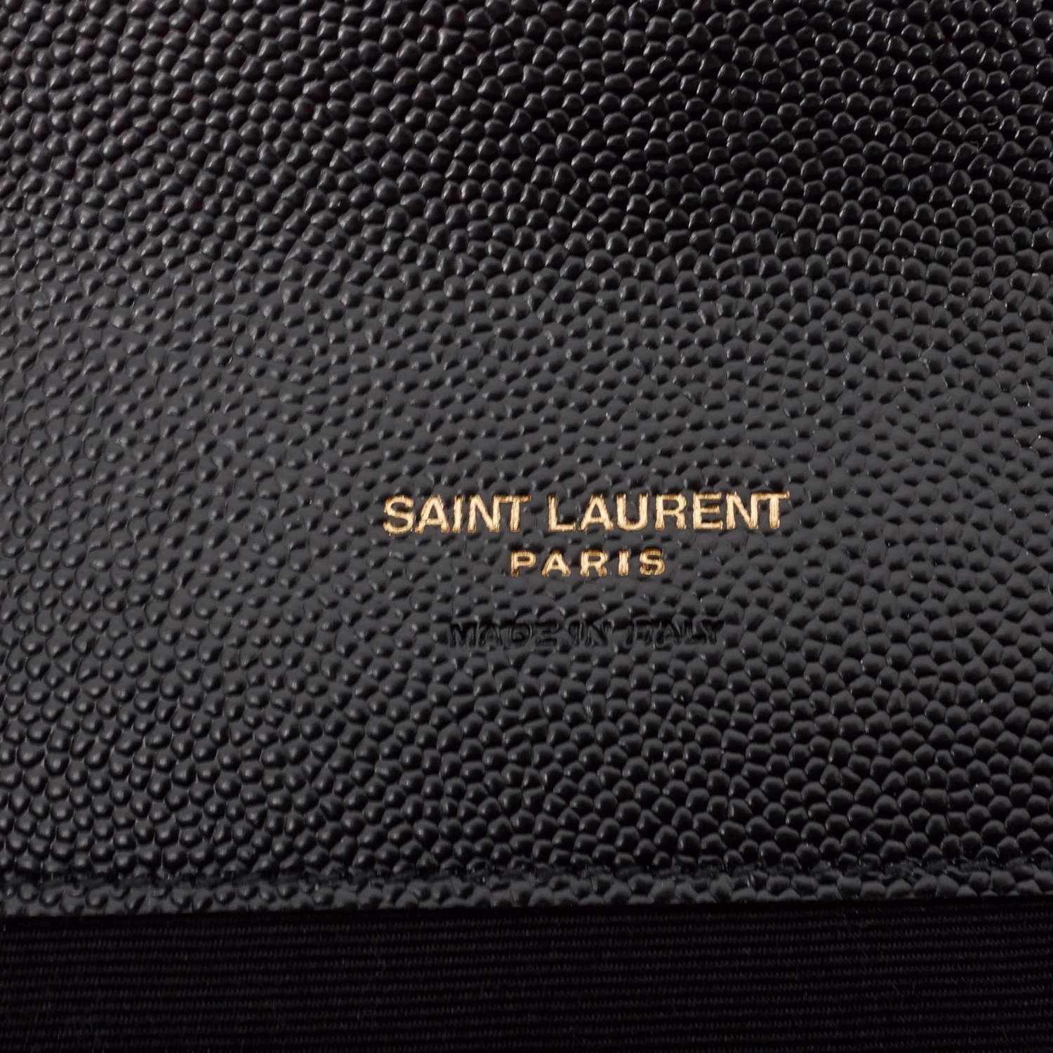 Cassandre Matelass Grain de Poudre Leather Flap Pouch