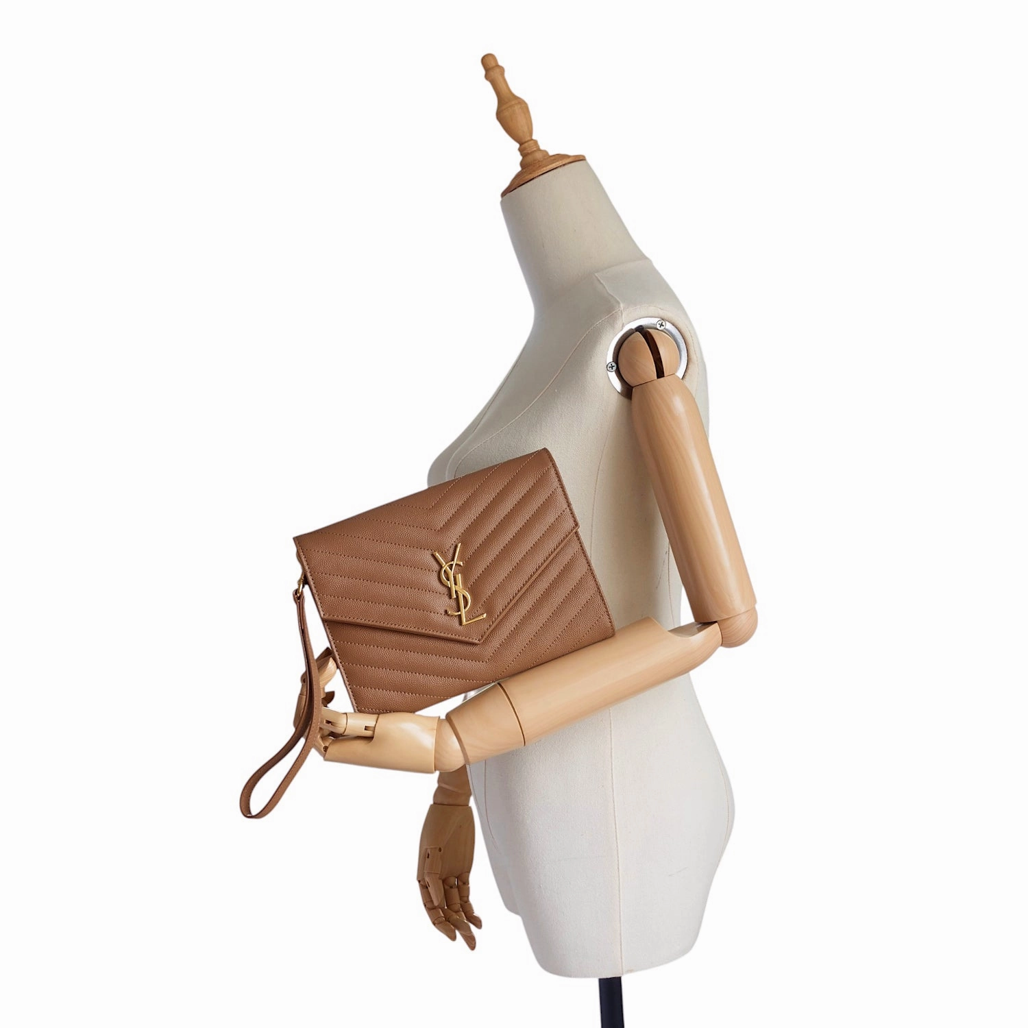 Cassandre Matelass Grain de Poudre Leather Flap Pouch