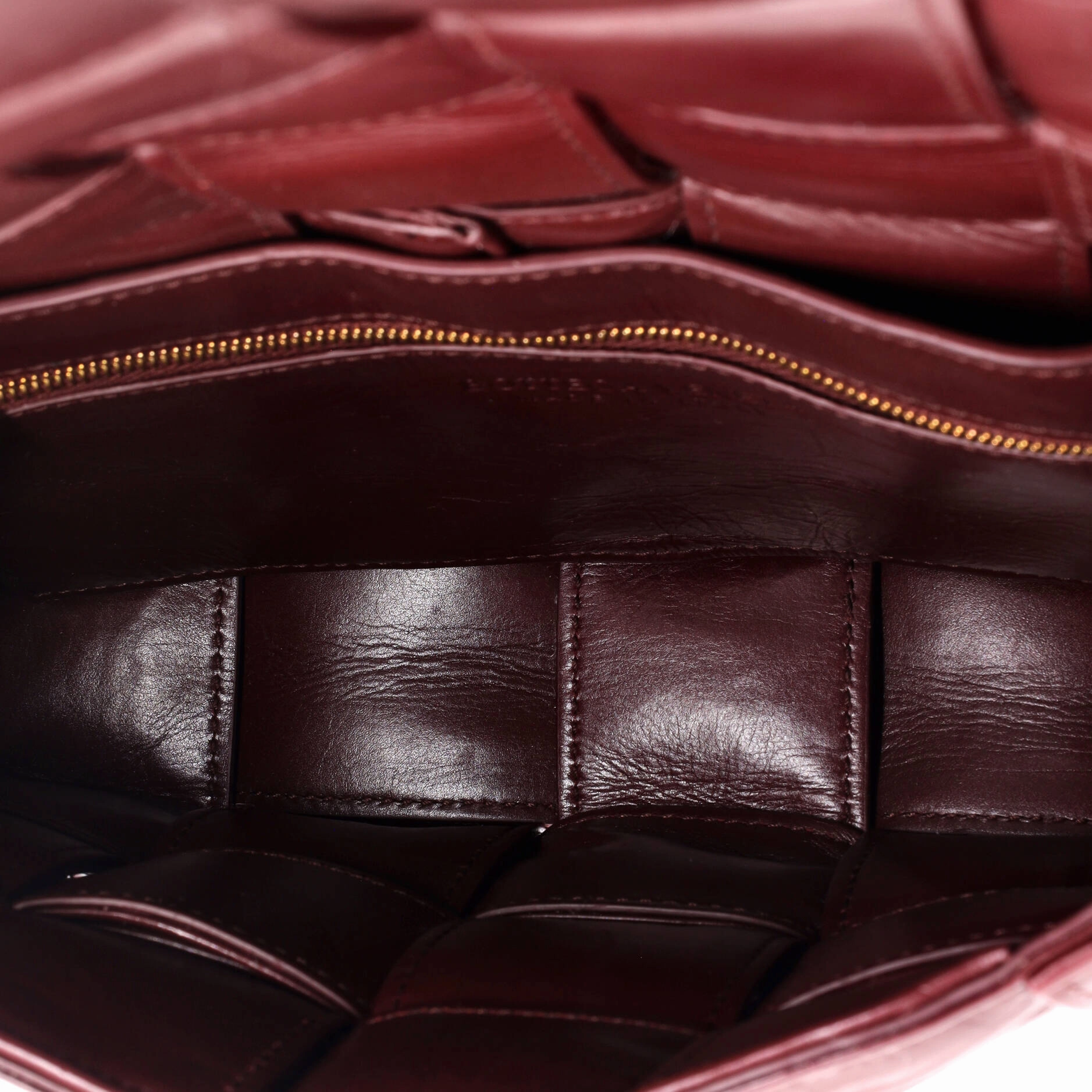 Cassette Crossbody Bag Maxi Intrecciato Plisse Leather