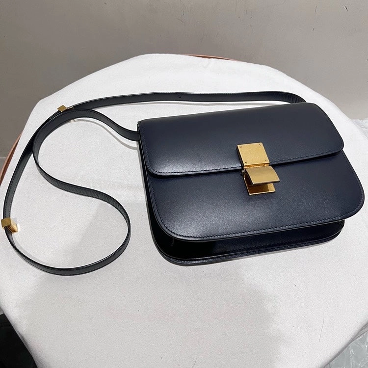Celine Shoulder Bag Medium Indigo Leather