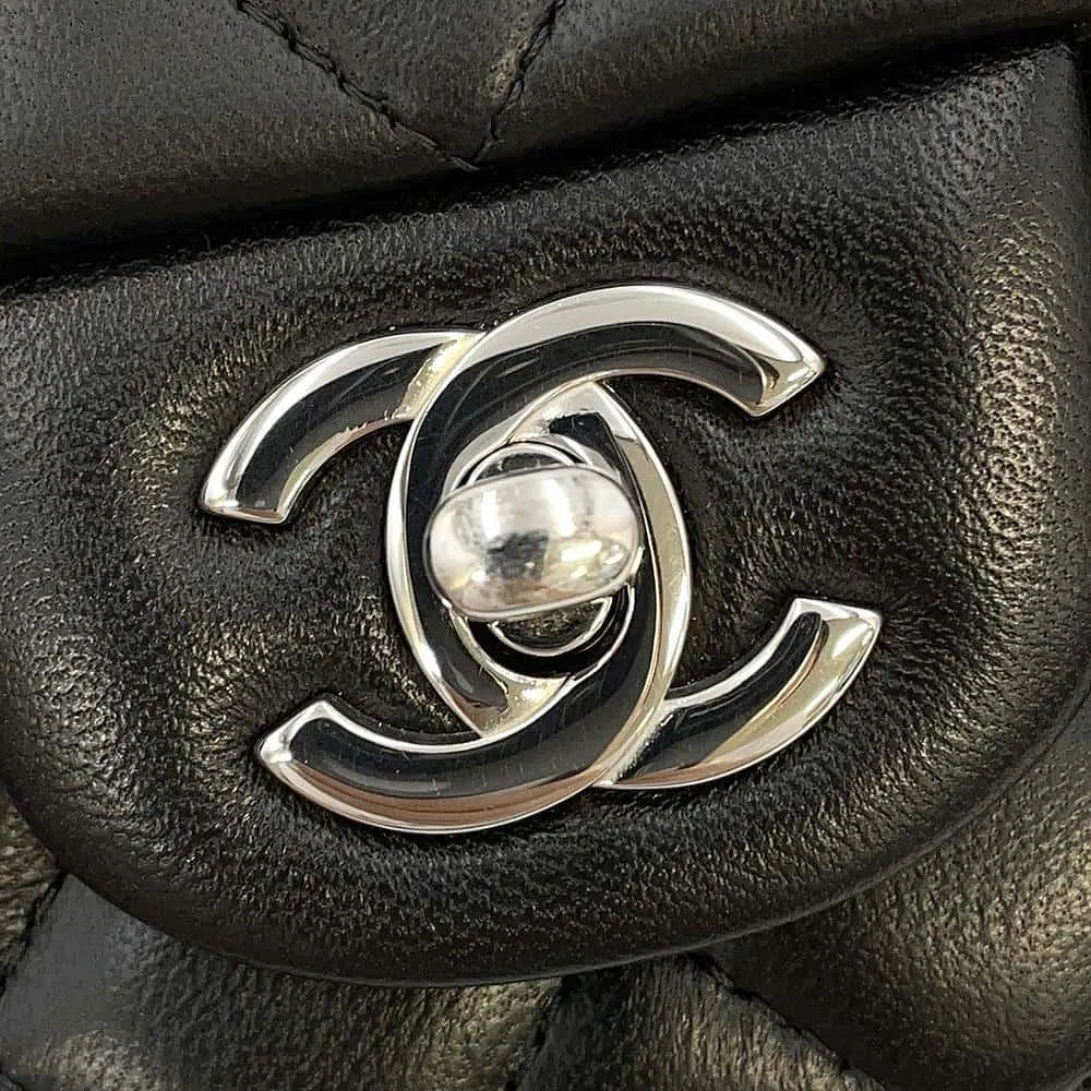 CHANEL Mini Matelasse ChainShoulder Bag Black A69900 Lambskin Size Mini