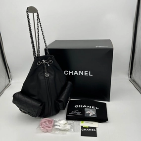 Chanel 2ways Black Leather Backpack Bag With Chain Straps
