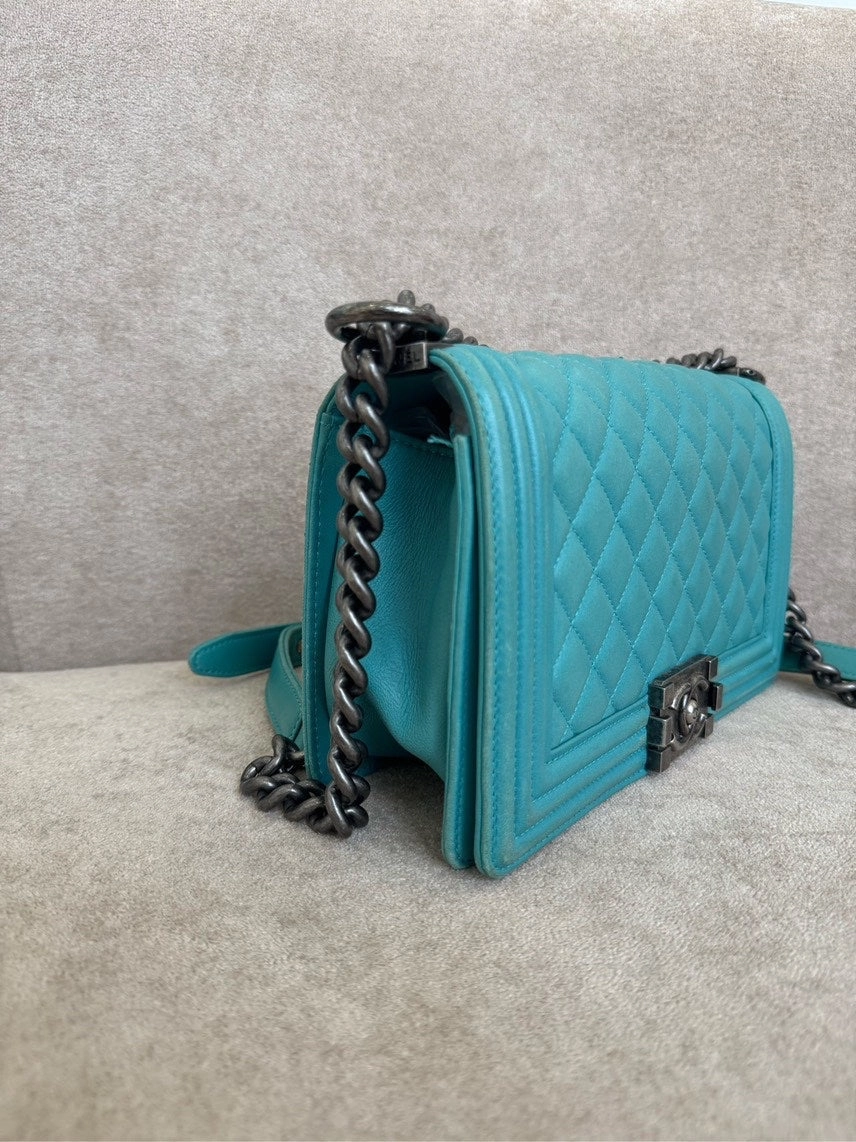 Chanel Boy Bag Turquoise Quilted Shoulder Bag