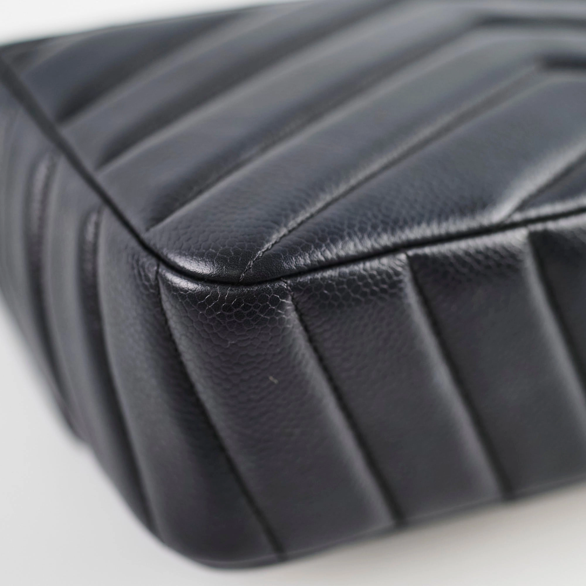 Chanel Caviar Chevron Crossbody Bag Black Series 23
