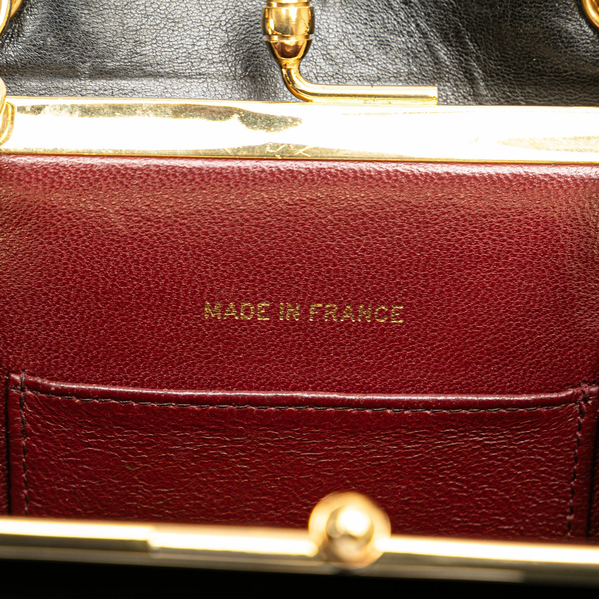 Chanel CC Quilted Lambskin Clasp Chain Shoulder Bag (21700)