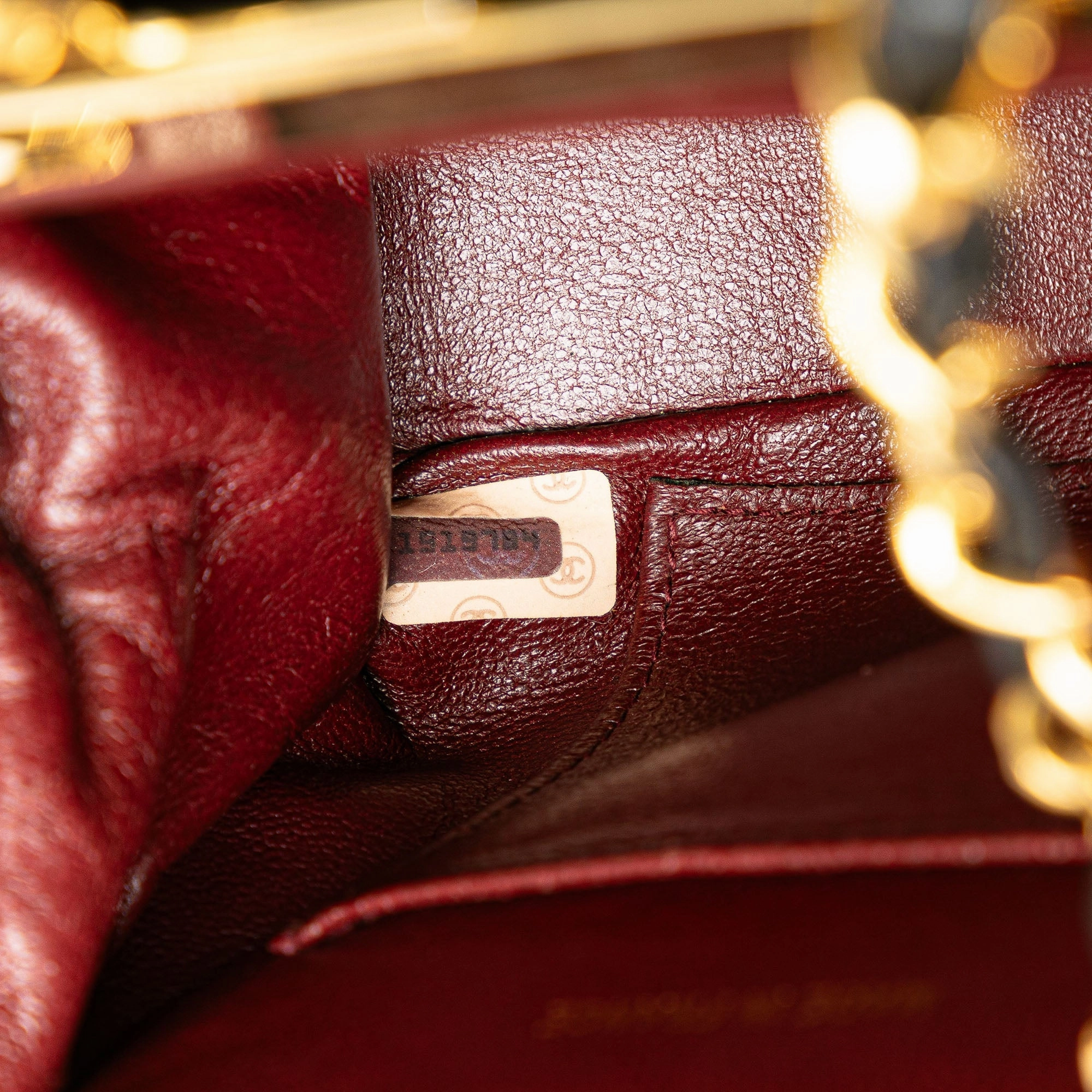 Chanel CC Quilted Lambskin Clasp Chain Shoulder Bag (21700)