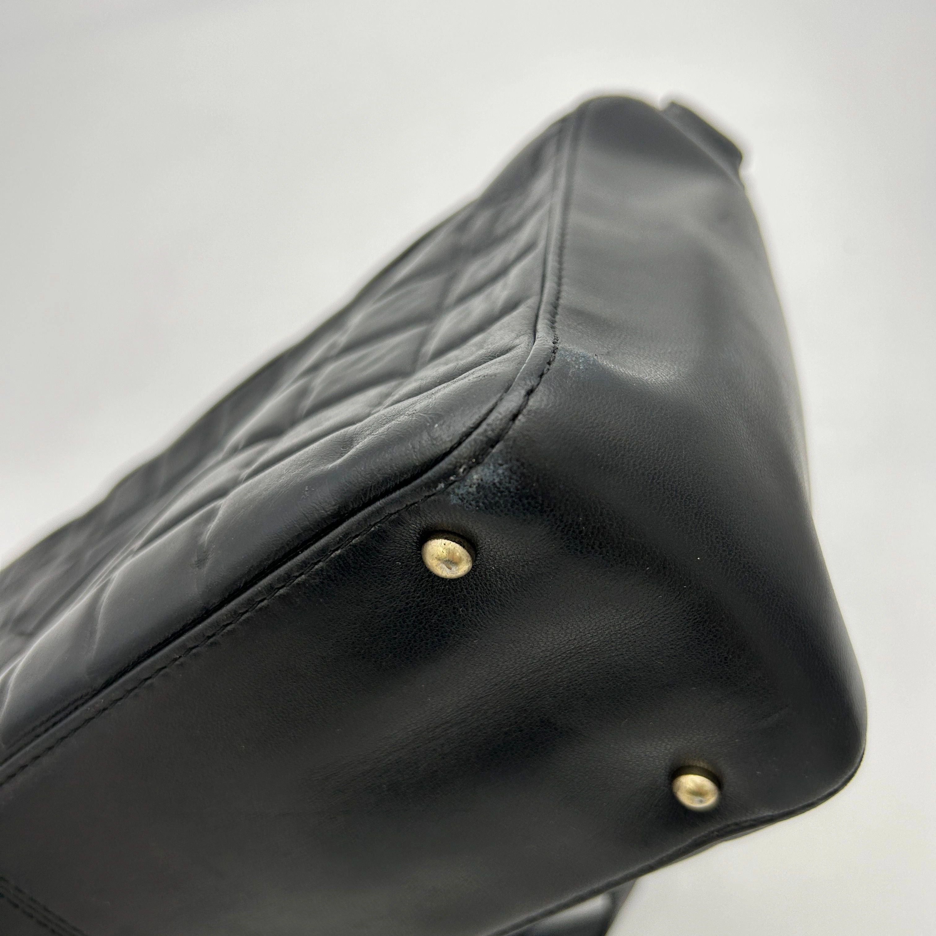 Chanel Chocolate Bar CC Shoulder Bag - Black Shoulder Bags, Handbags CNQ1056