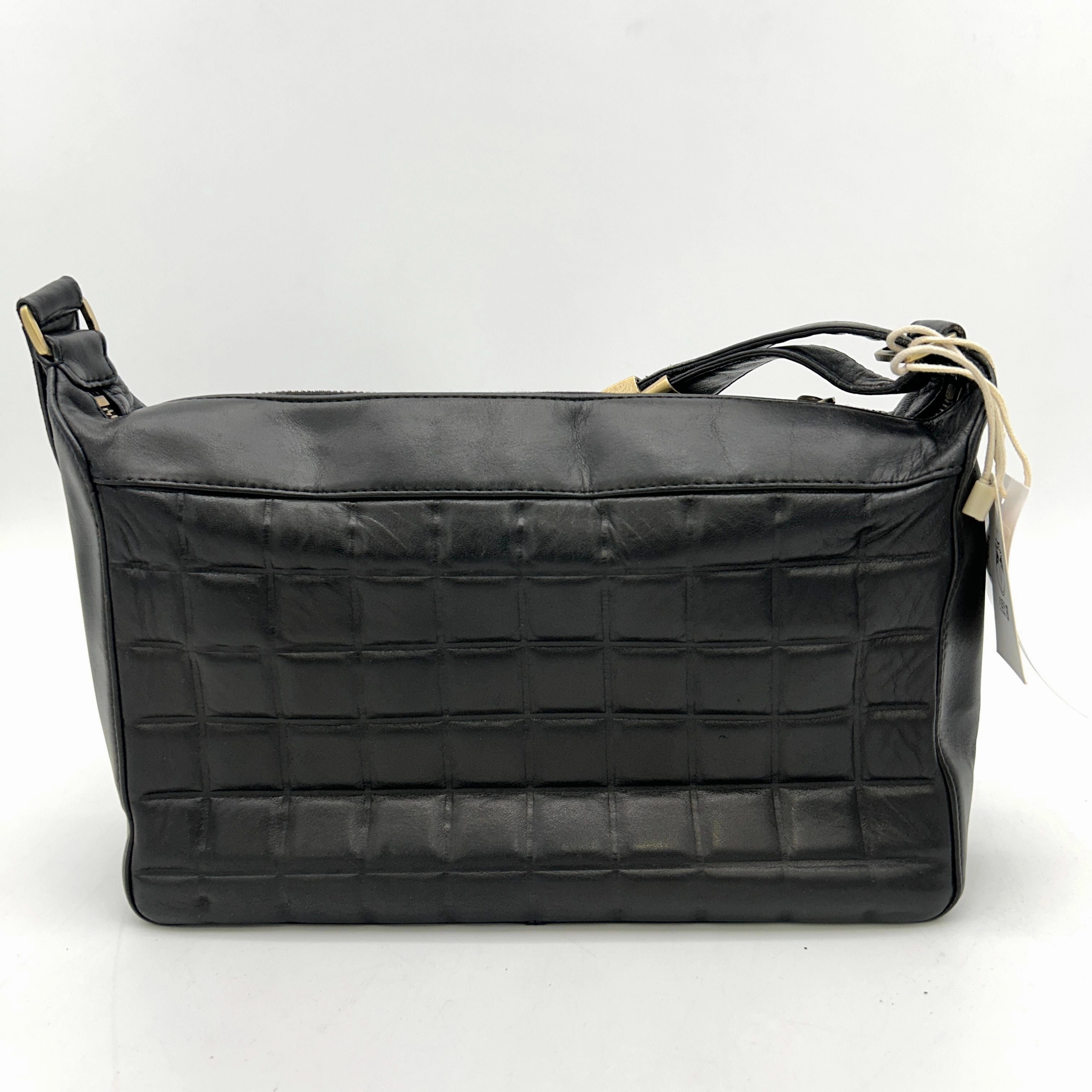 Chanel Chocolate Bar CC Shoulder Bag - Black Shoulder Bags, Handbags CNQ1056