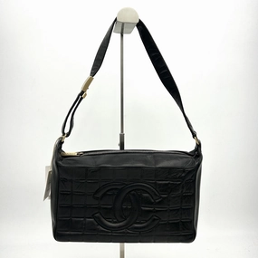 Chanel Chocolate Bar CC Shoulder Bag - Black Shoulder Bags, Handbags CNQ1056