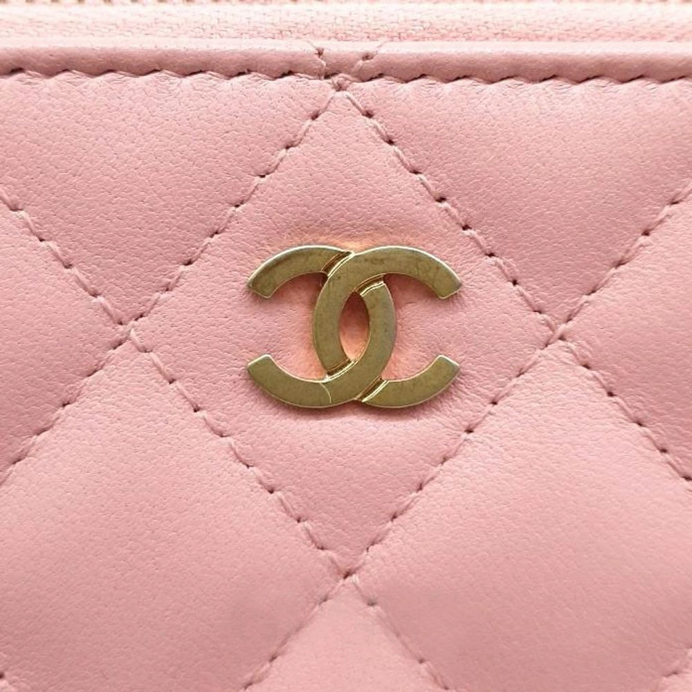 Chanel Lambskin Mini Chain Crossbody Bag (1276086)