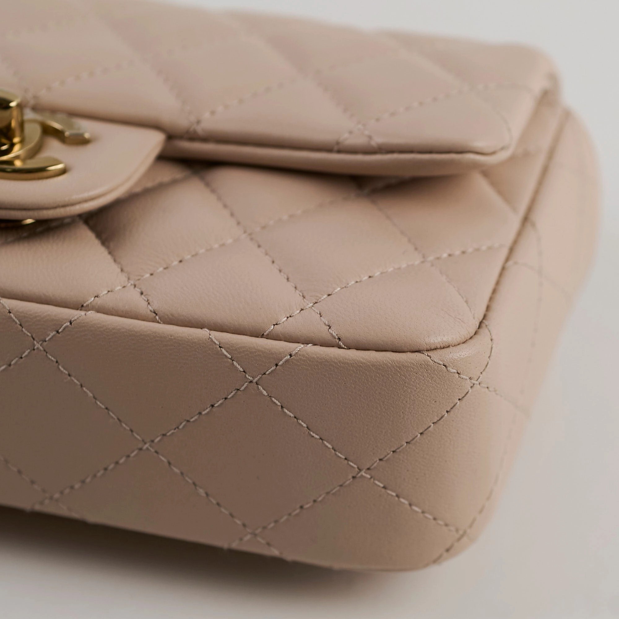 Chanel Lambskin New 2024 Extra Mini Nude - Microchip