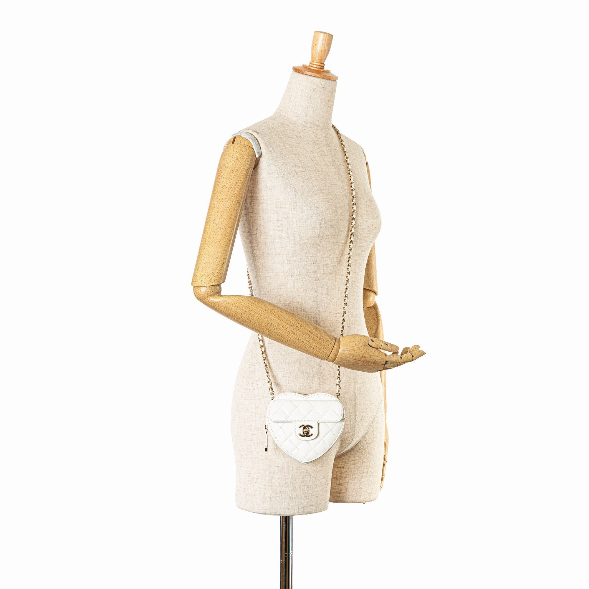 Chanel Mini Lambskin CC in Love Heart Crossbody (21326)
