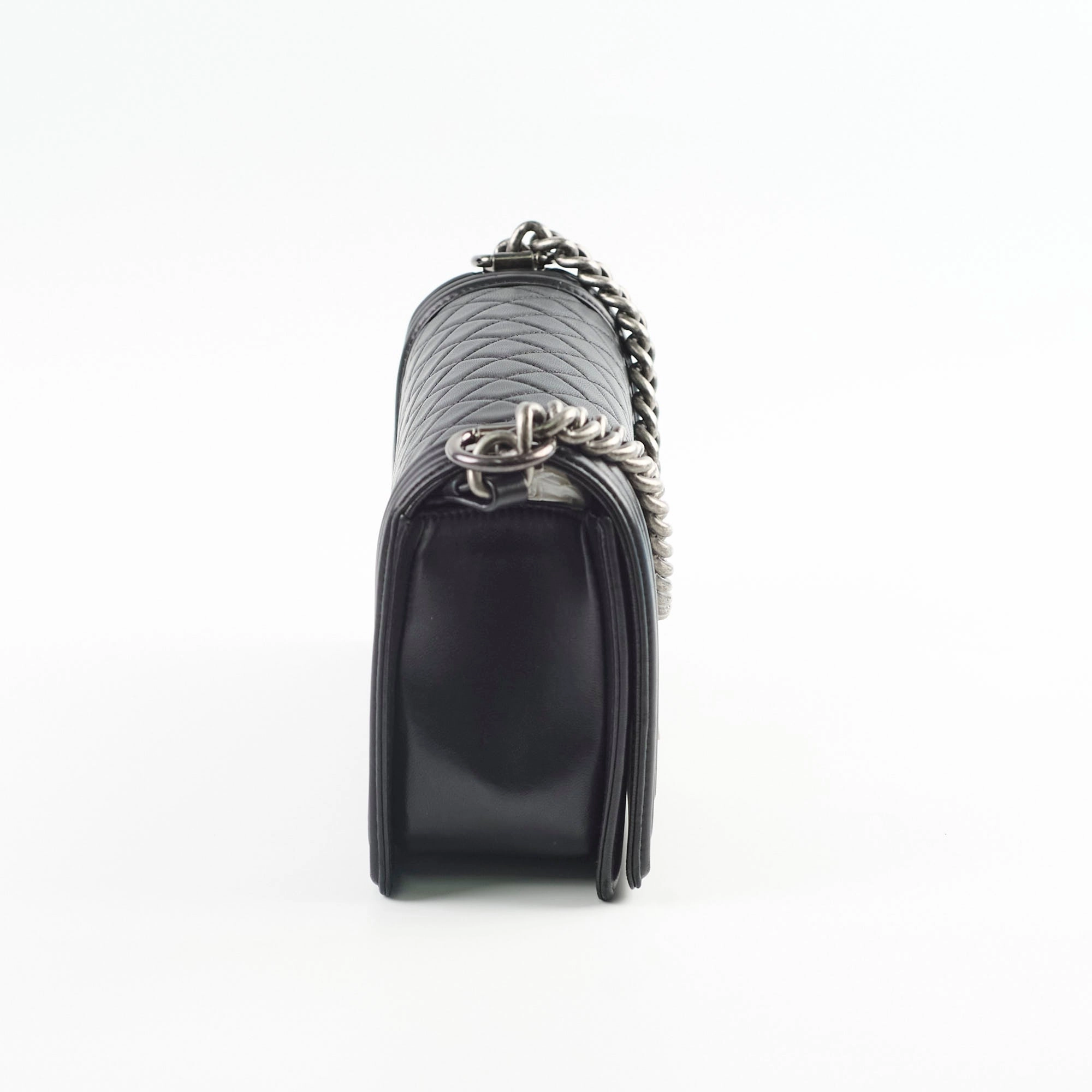 Chanel Old Medium Boy Black