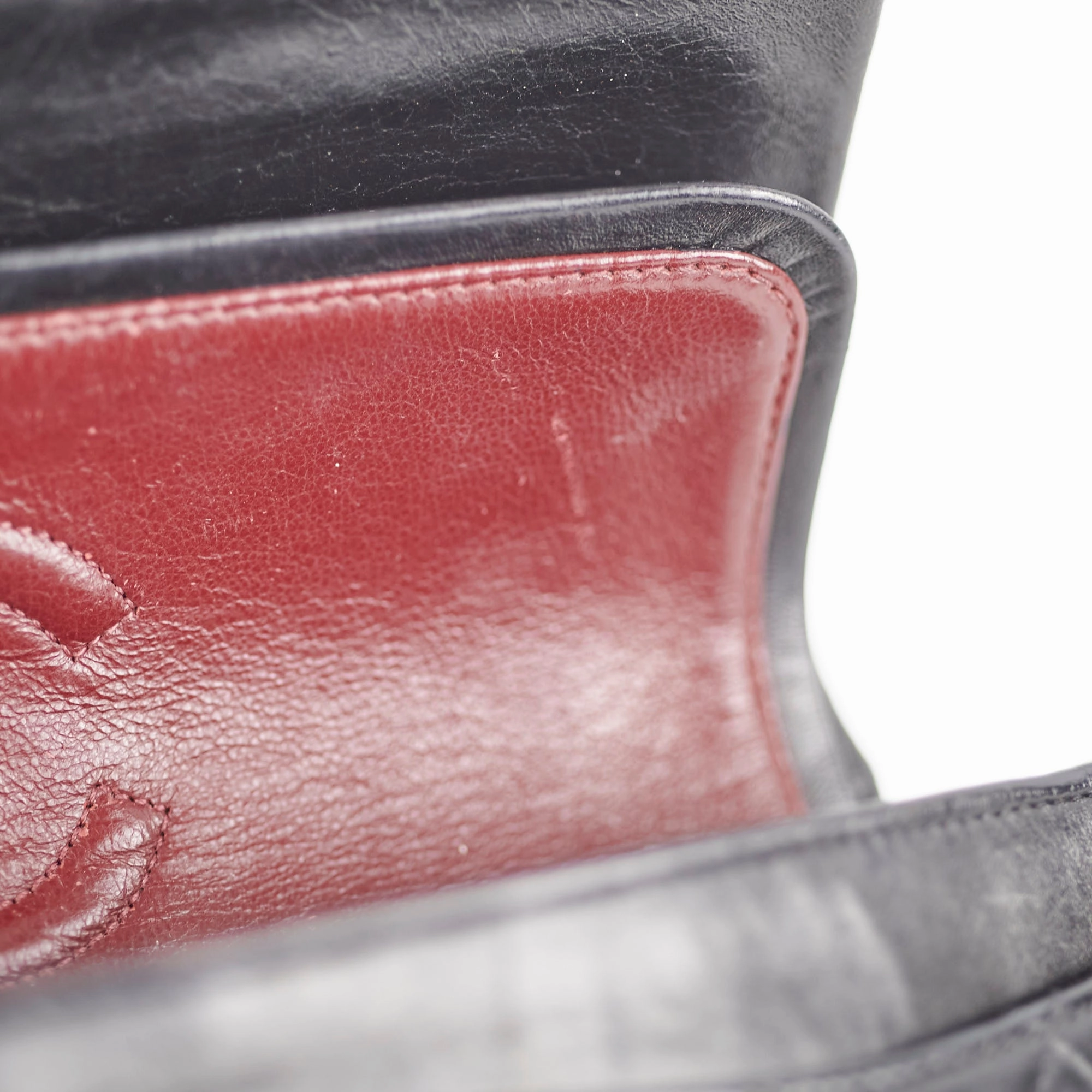 Chanel Vintage Small Classic Flap Lambskin Black - Series 2