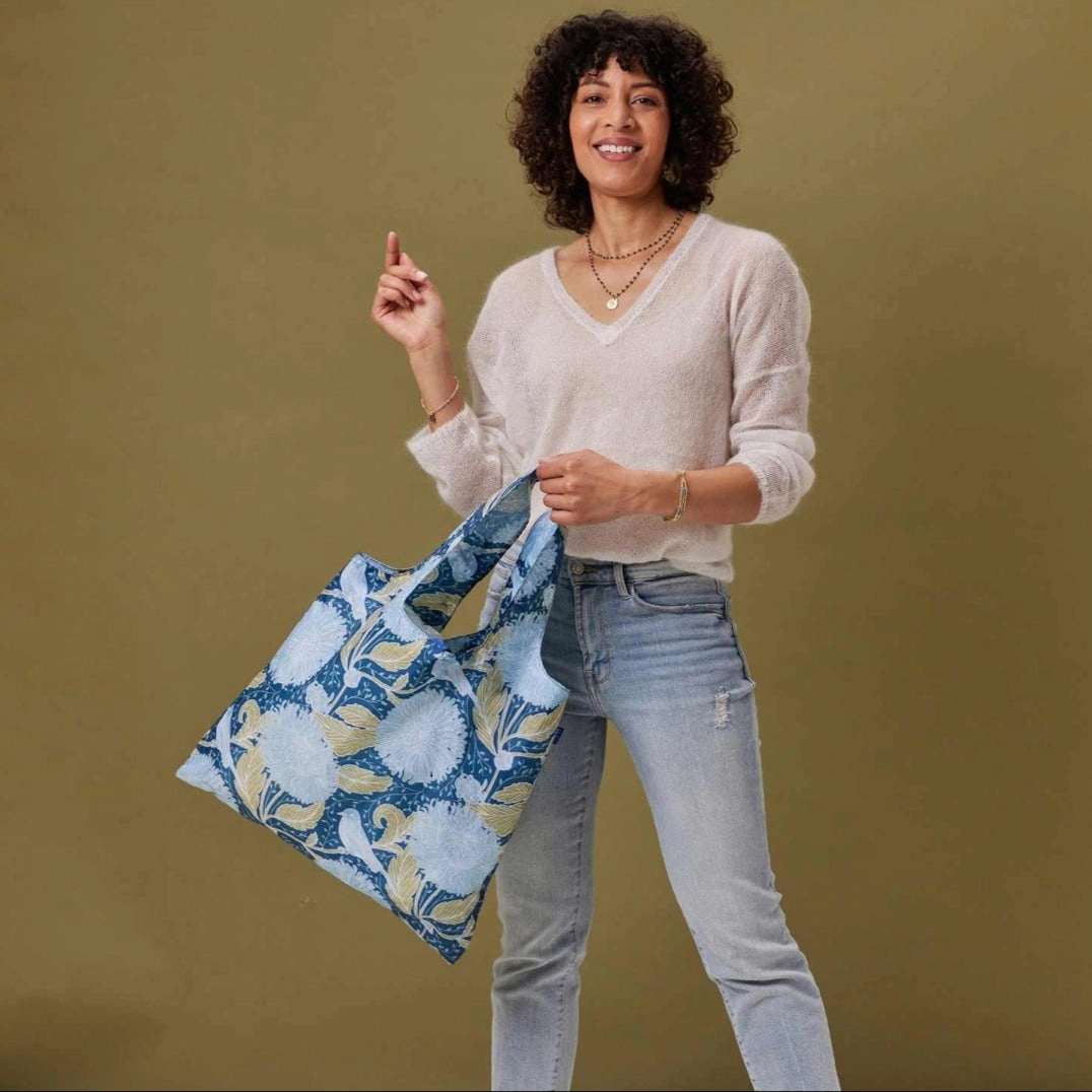 Chrysanthemum blu Reusable Shopping Bag