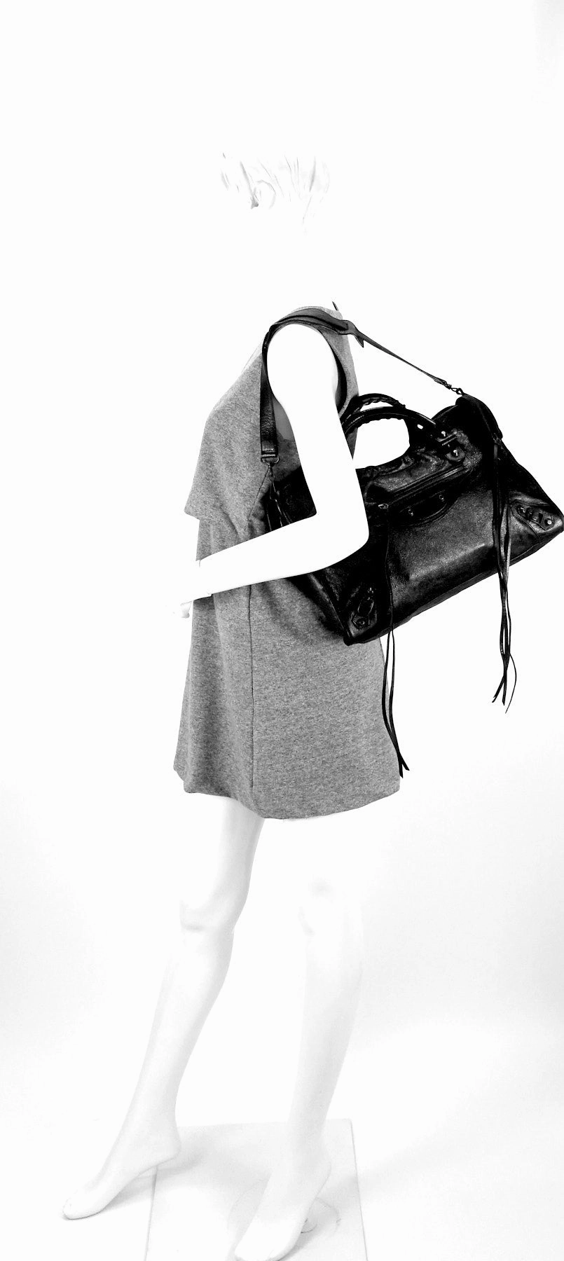 Classic Agneau Leather City Bag