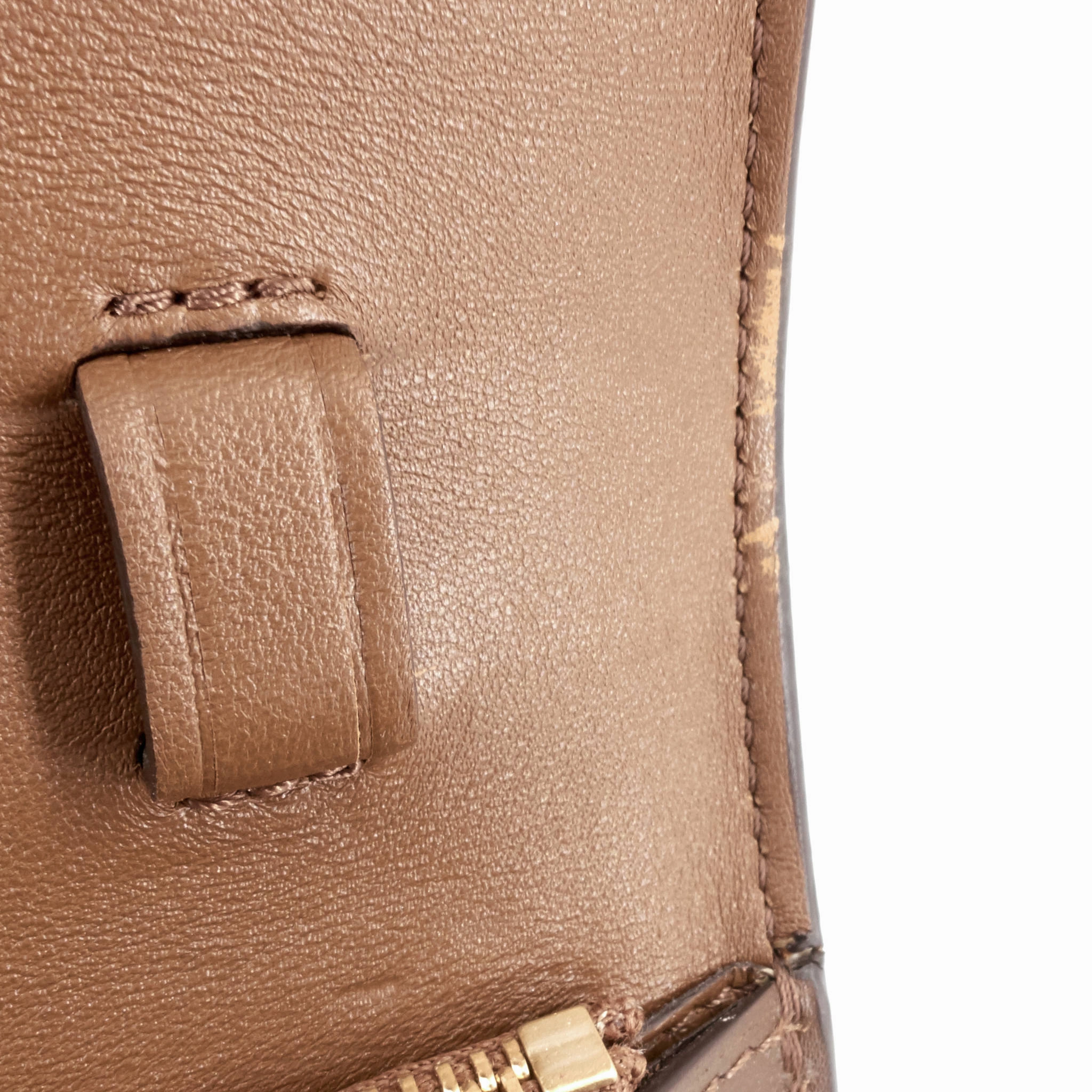 Classic Box Flap Medium Calfskin Leather Bag