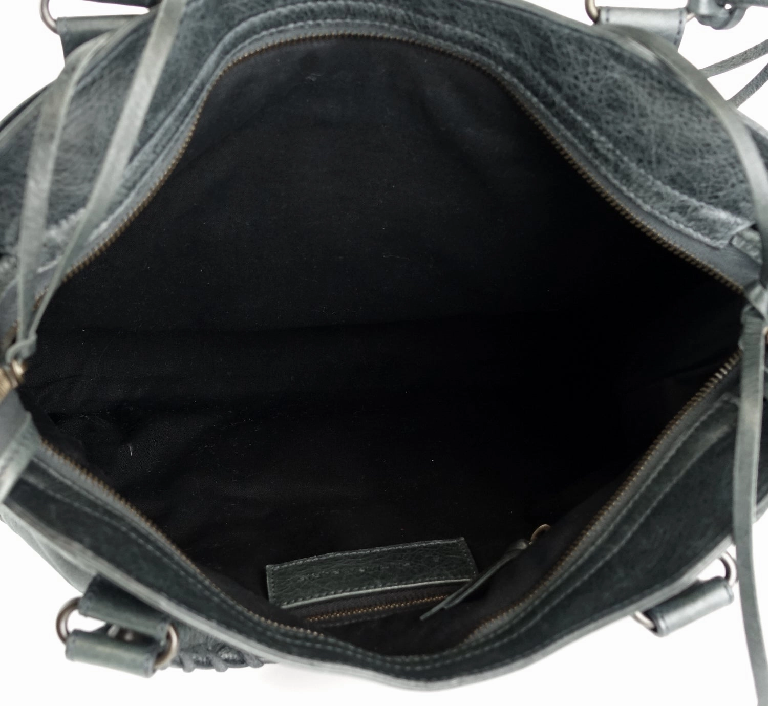 Classic Velo Agneau Leather City Bag