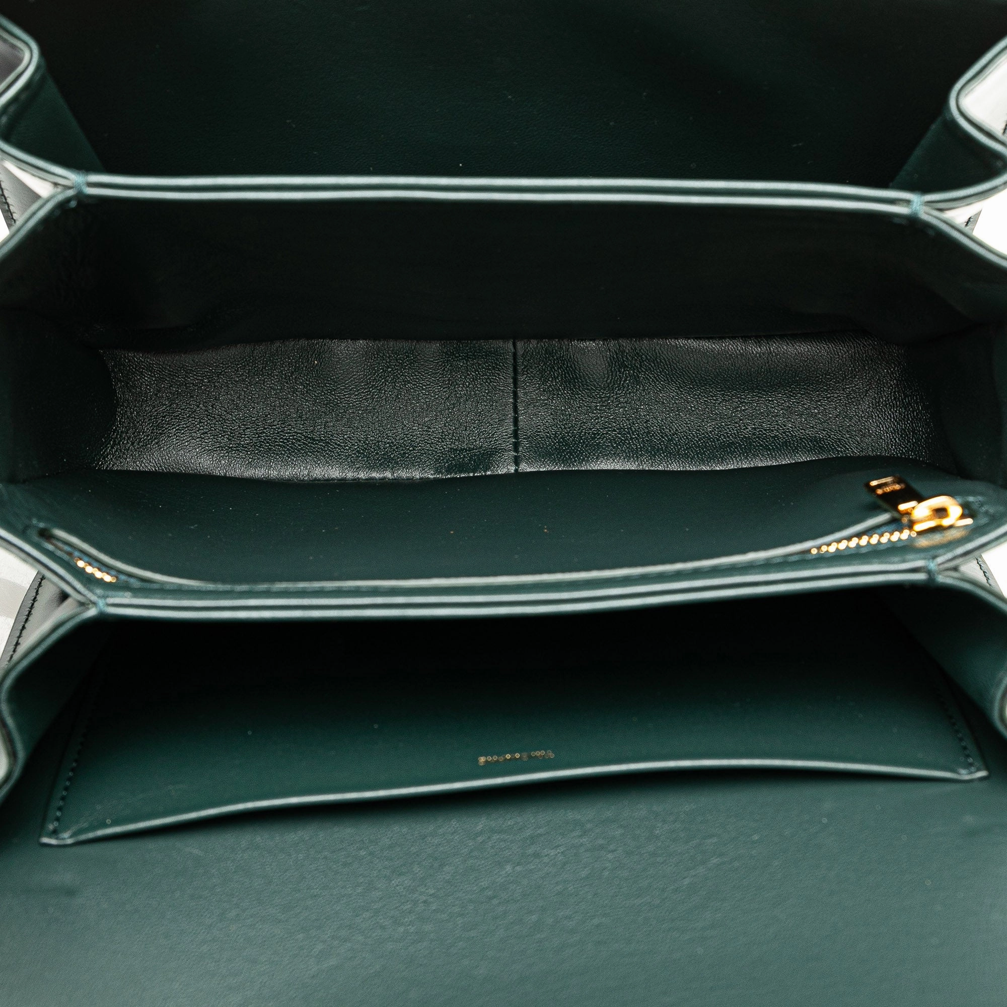 Classique Shiny Calfskin Triomphe Crossbody