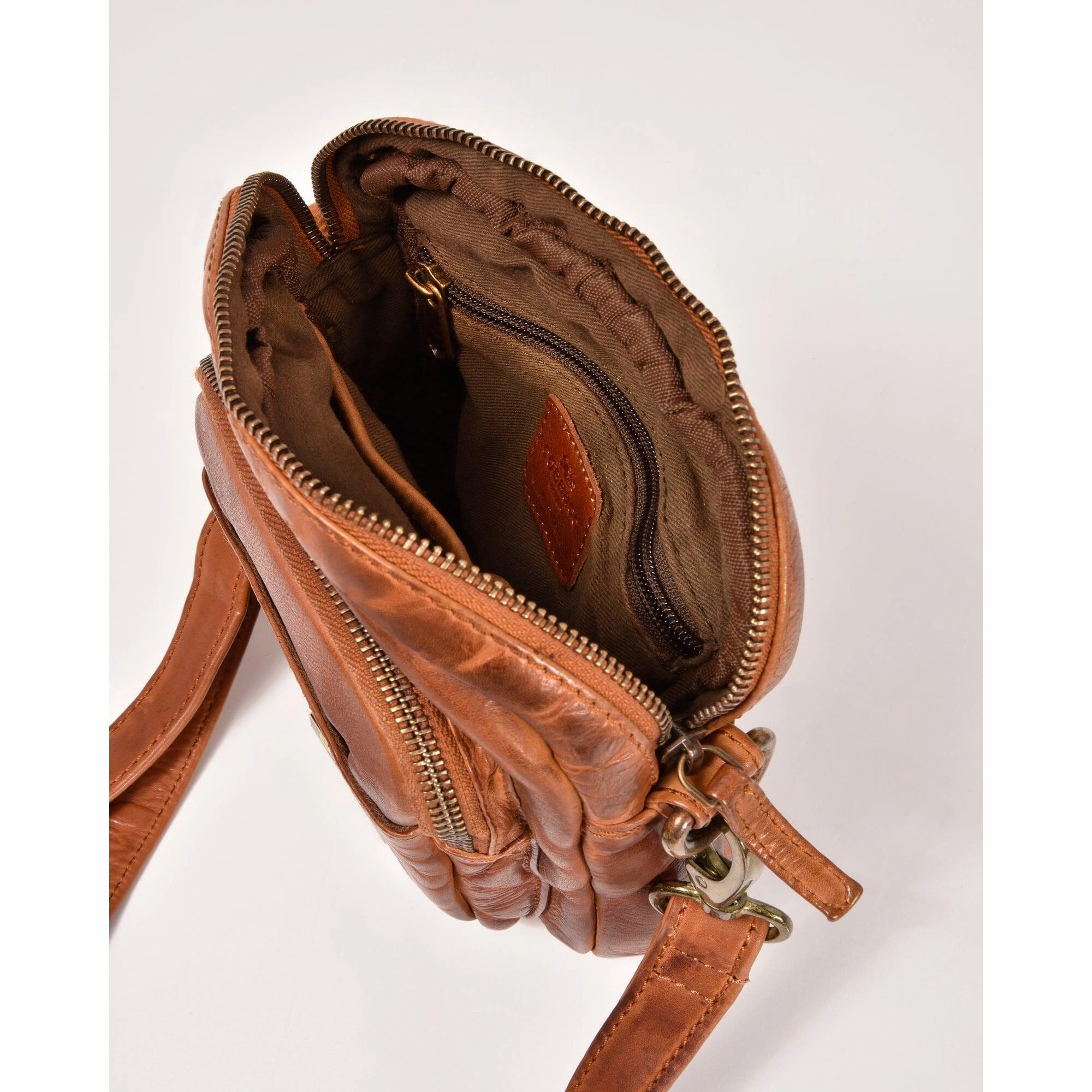 COBB & CO Jolimont Washed Leather Crossbody Bag