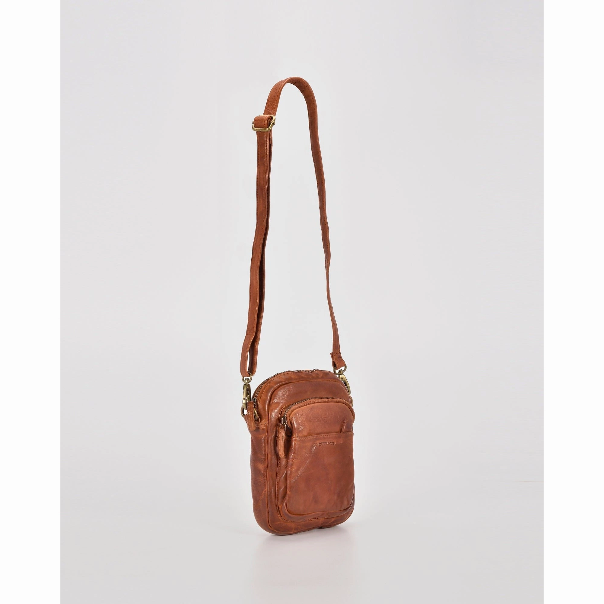 COBB & CO Jolimont Washed Leather Crossbody Bag