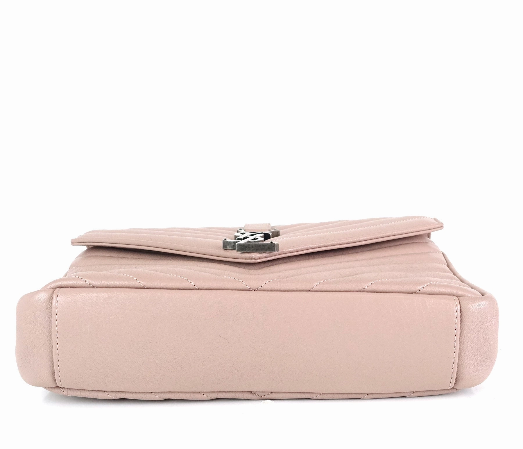 Collge Matelasse Calf Leather Medium Bag